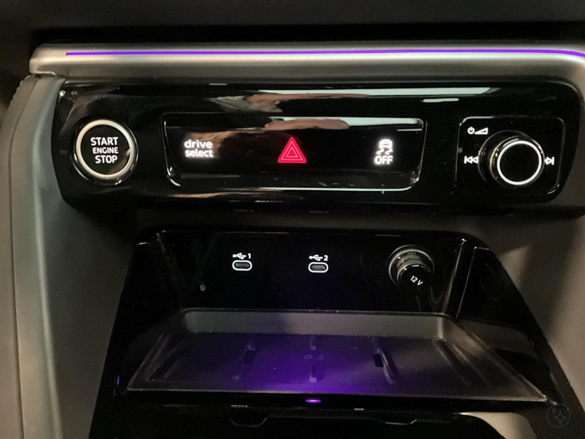Audi Q5 SB+S-line+Quattro+S-Tronic+Black-Style+P.Business+AHK+Pano+L (2025) - Photo 21