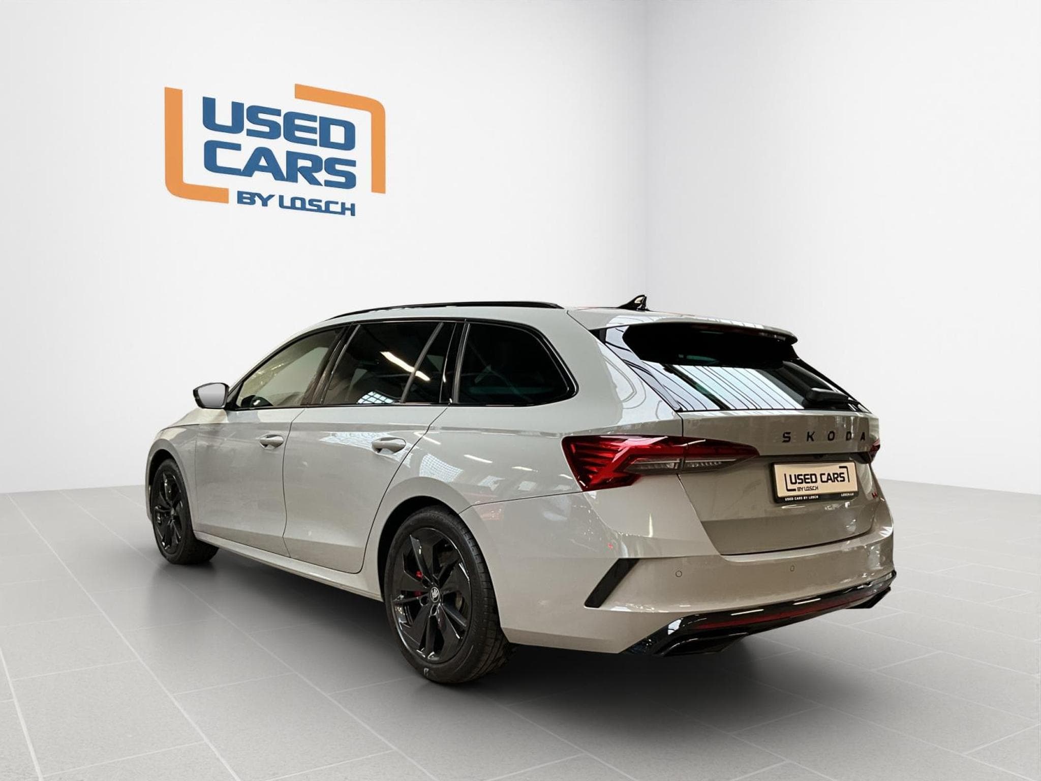Skoda Octavia RS+DSG+Design-Suedia+P.Simply&Clever+Pano+360°+Canton (2025) - Photo 5