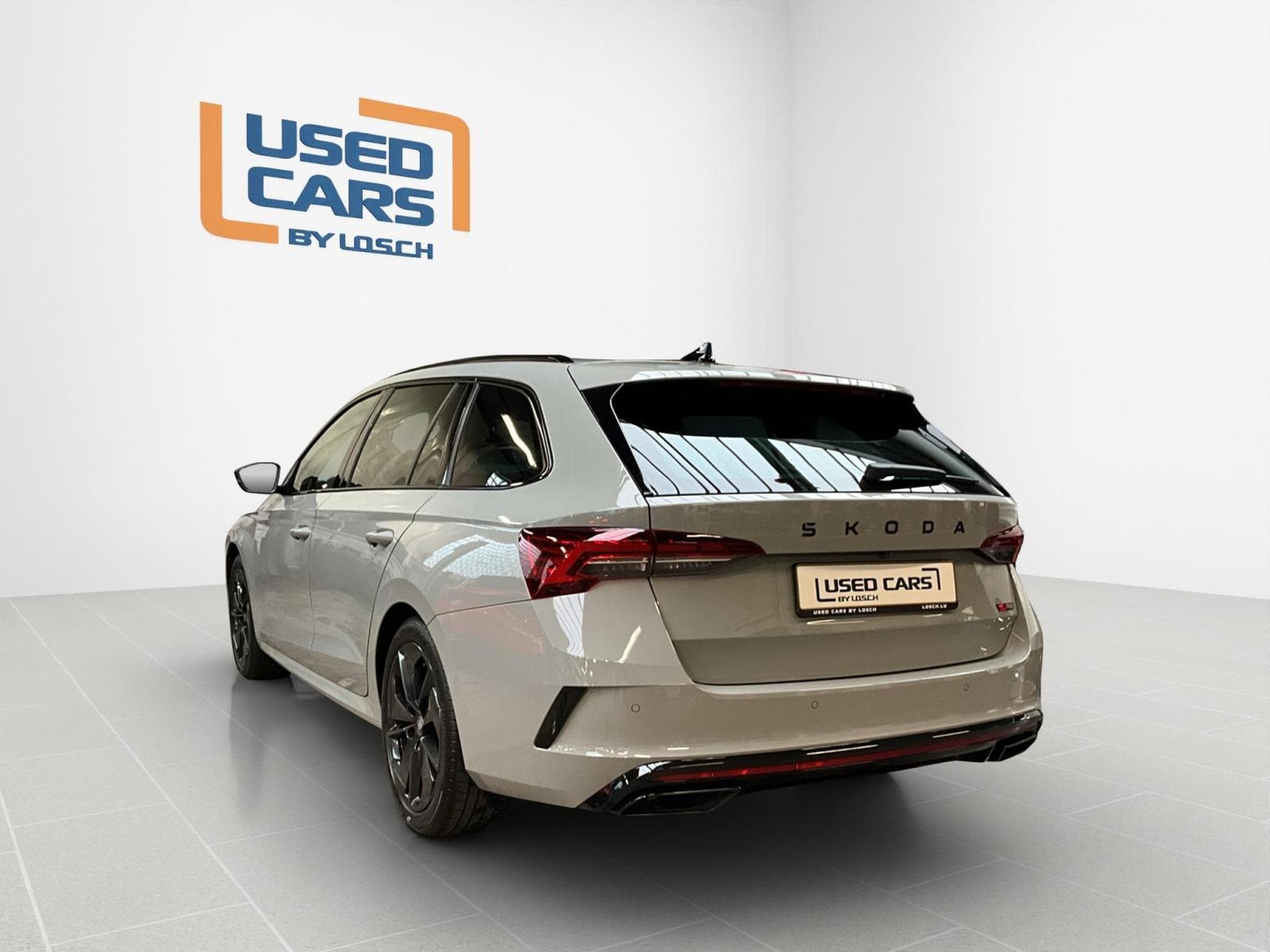 Skoda Octavia RS+DSG+Design-Suedia+P.Simply&Clever+Pano+360°+Canton (2025) - Photo 6