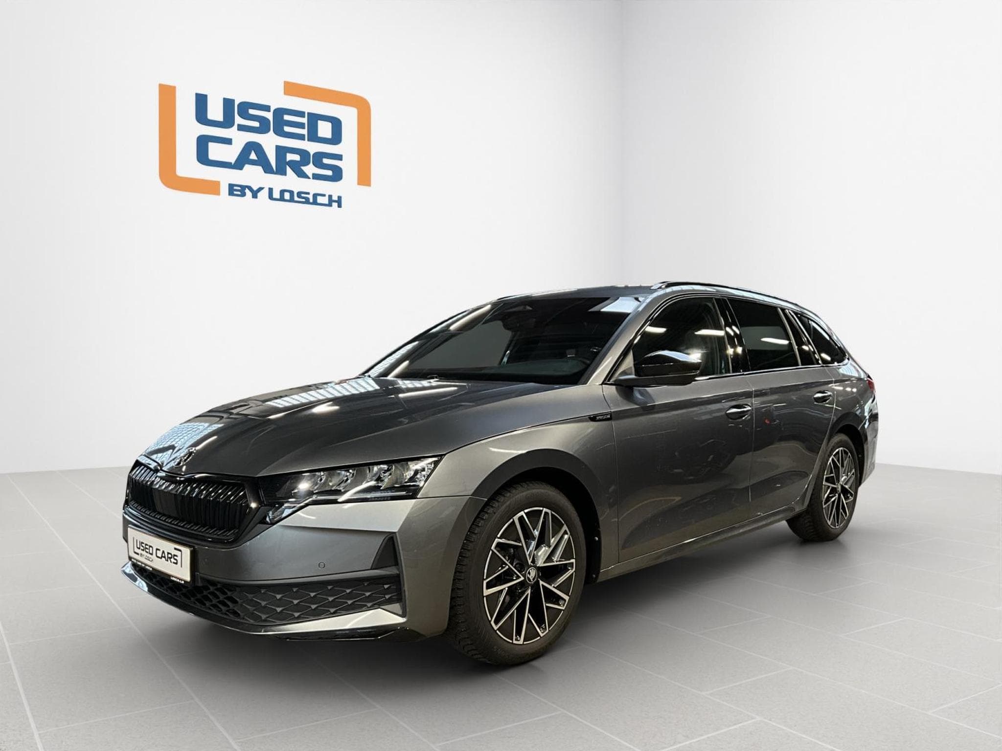 Skoda Octavia Sportline+DSG+P.Assisted+AHK+P.Confort+P,sport+StandH.+Led (2025) - Photo 4