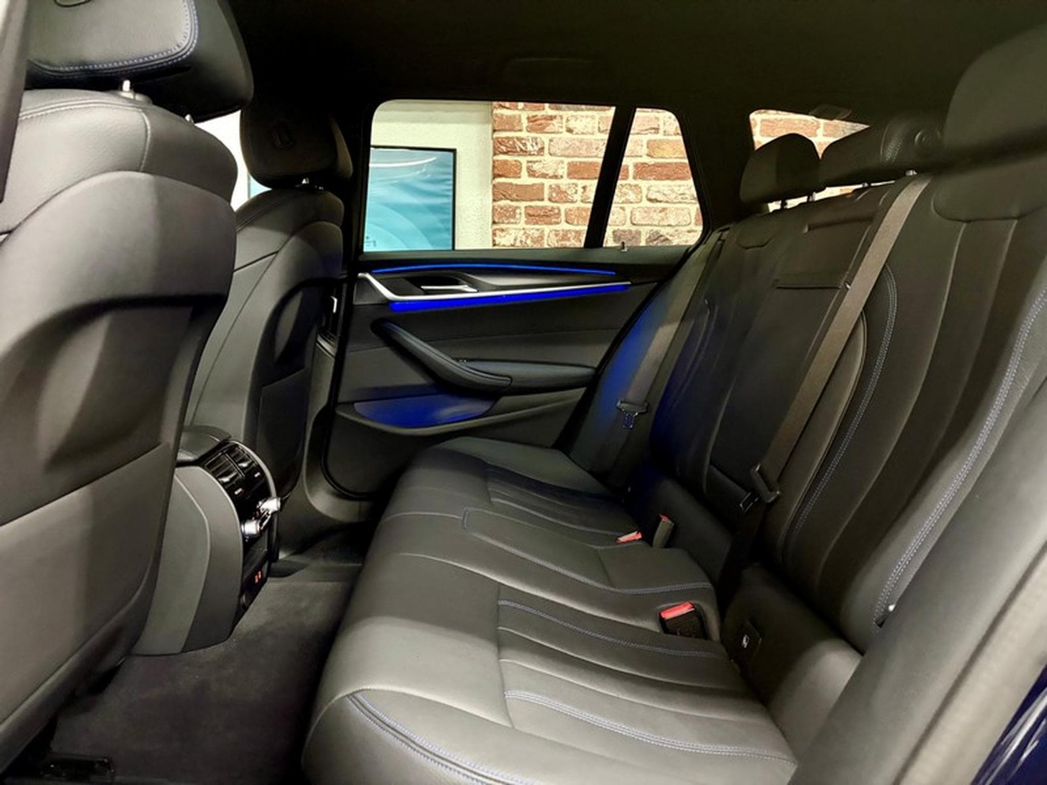 BMW 520 520dA Touring 2.0 190cv Auto xDive M-SPORT (2022) - Photo 6
