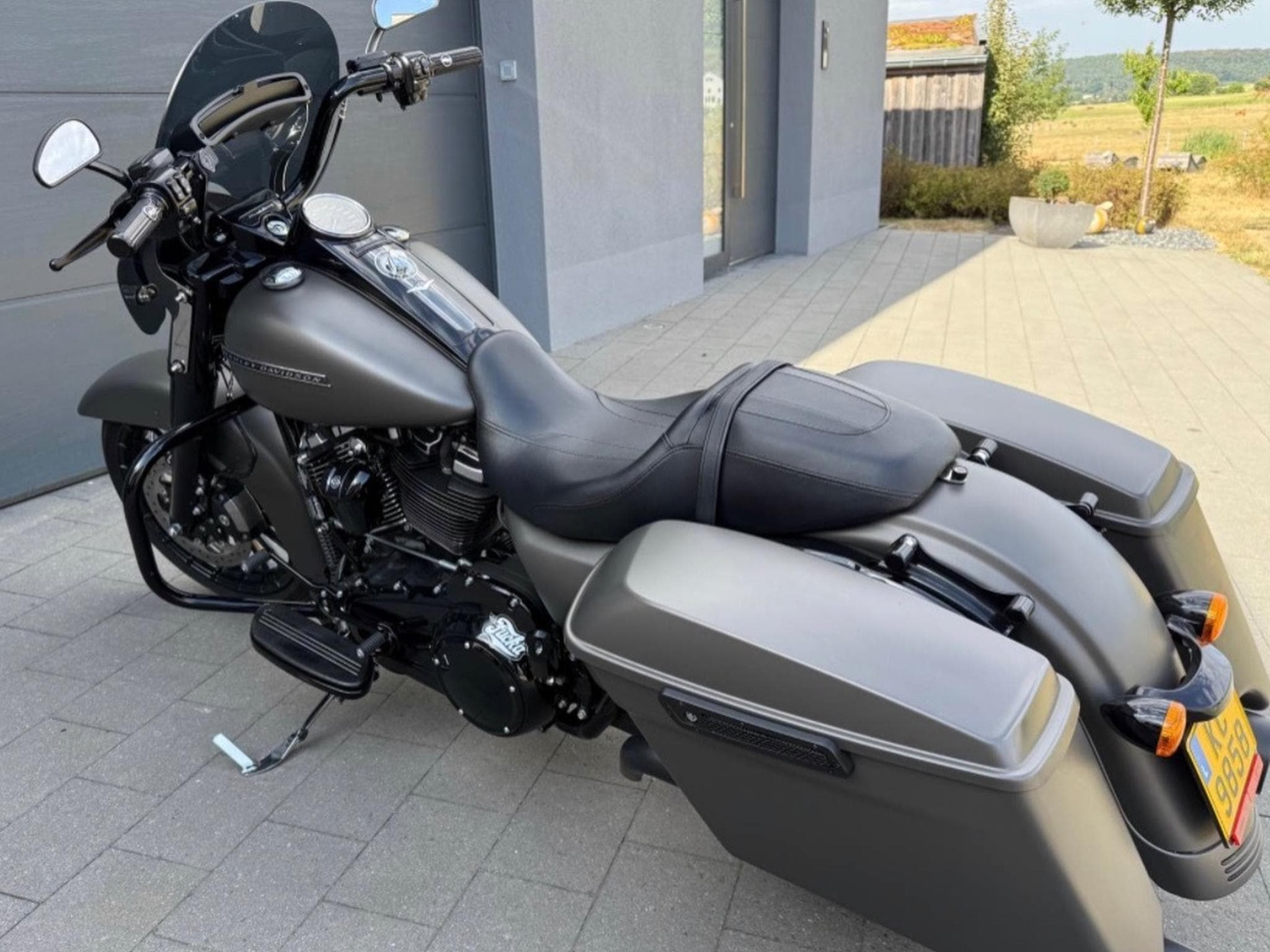 Harley-Davidson Road King Special (2018) - Photo 3