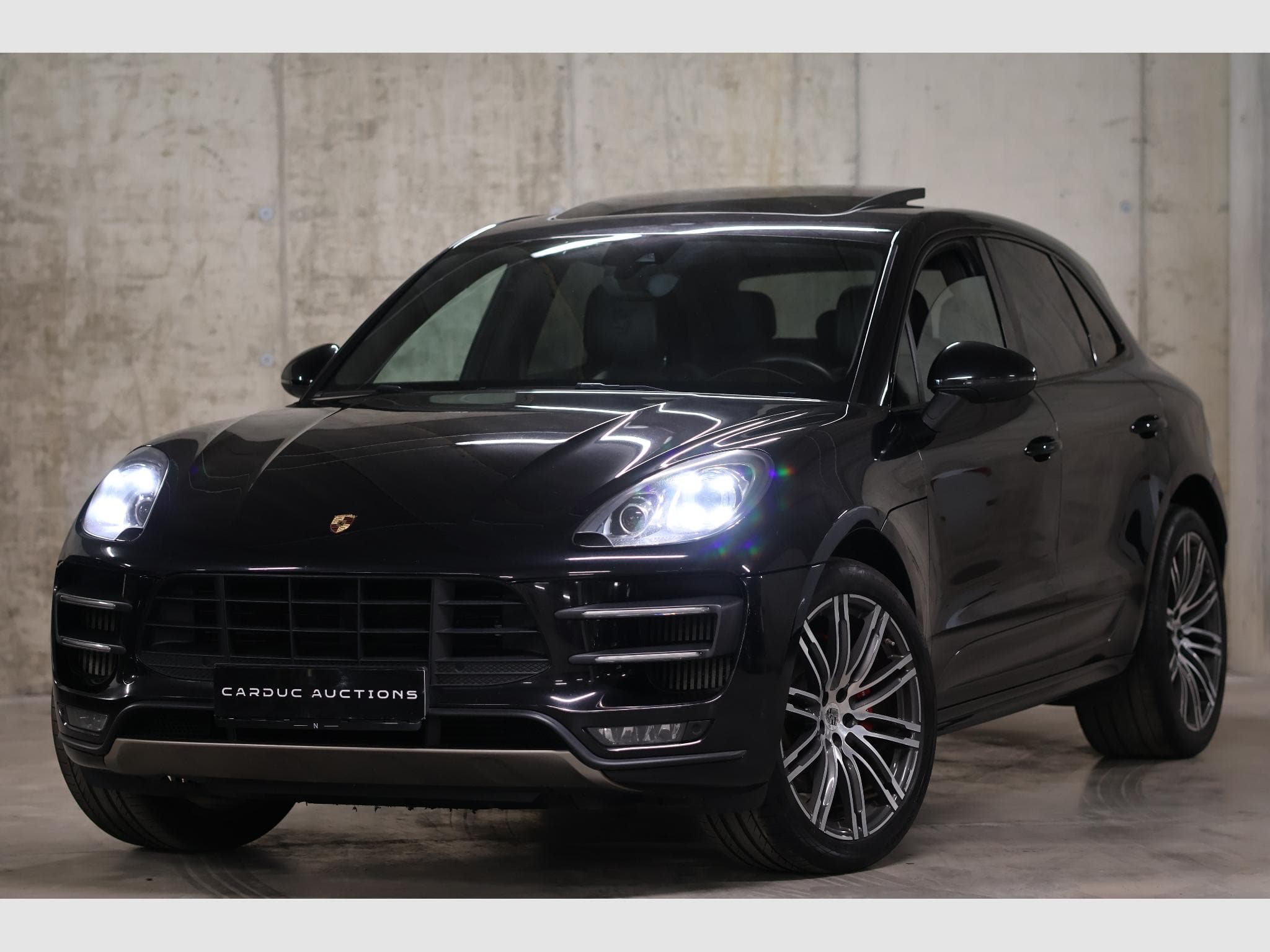 Porsche Macan Turbo (2014) - Photo 6