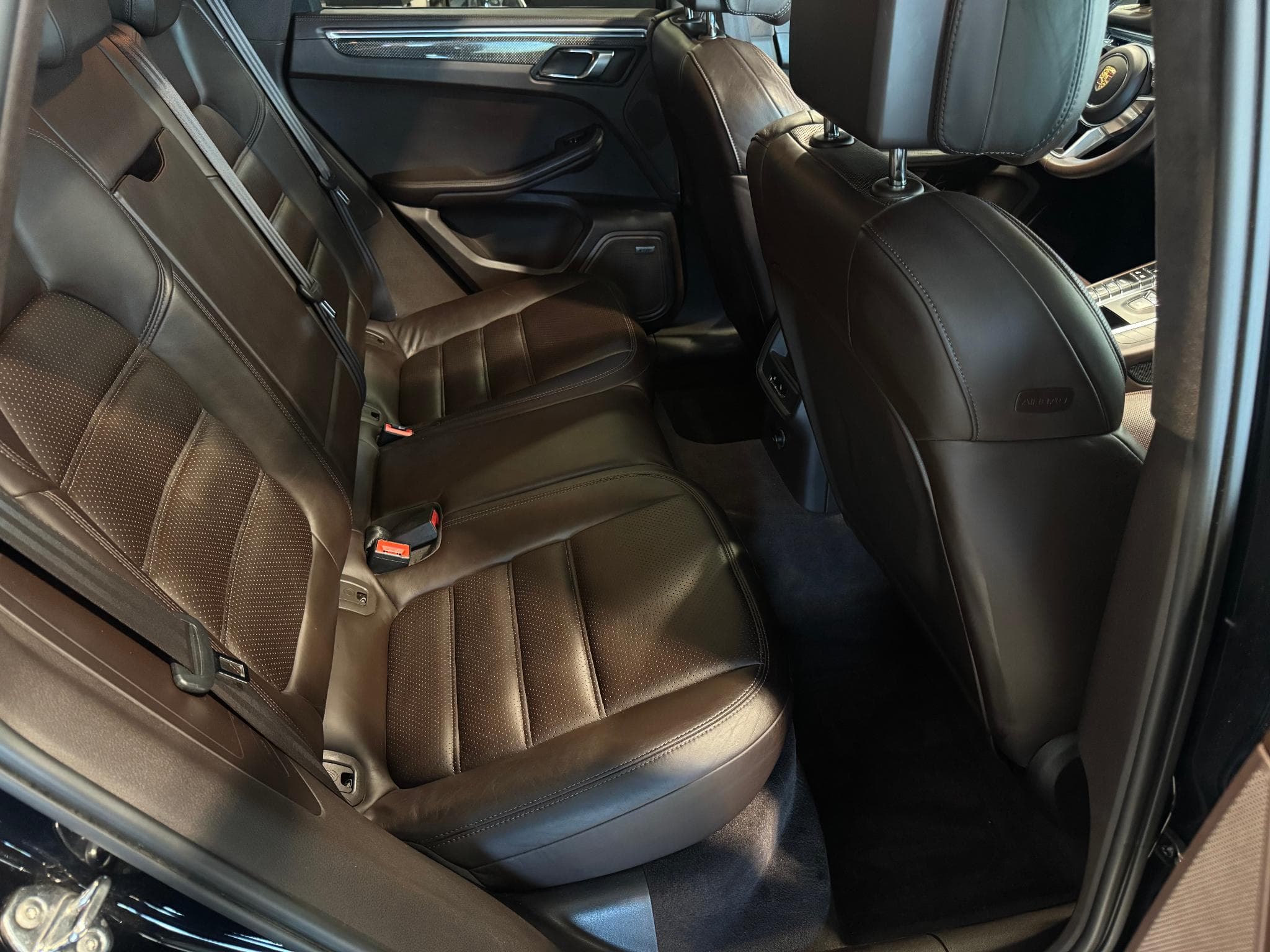 Porsche Macan Turbo (2014) - Photo 45