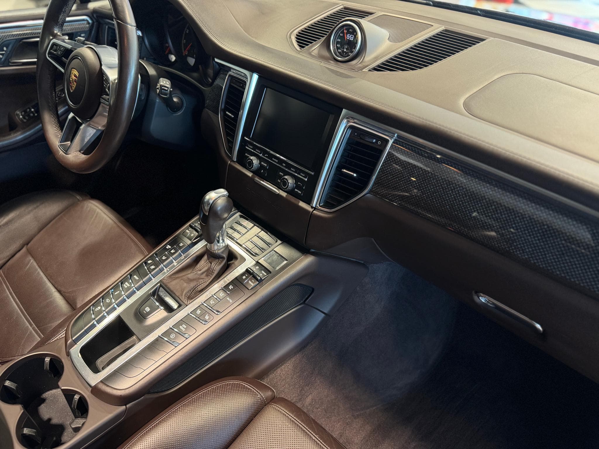 Porsche Macan Turbo (2014) - Photo 42