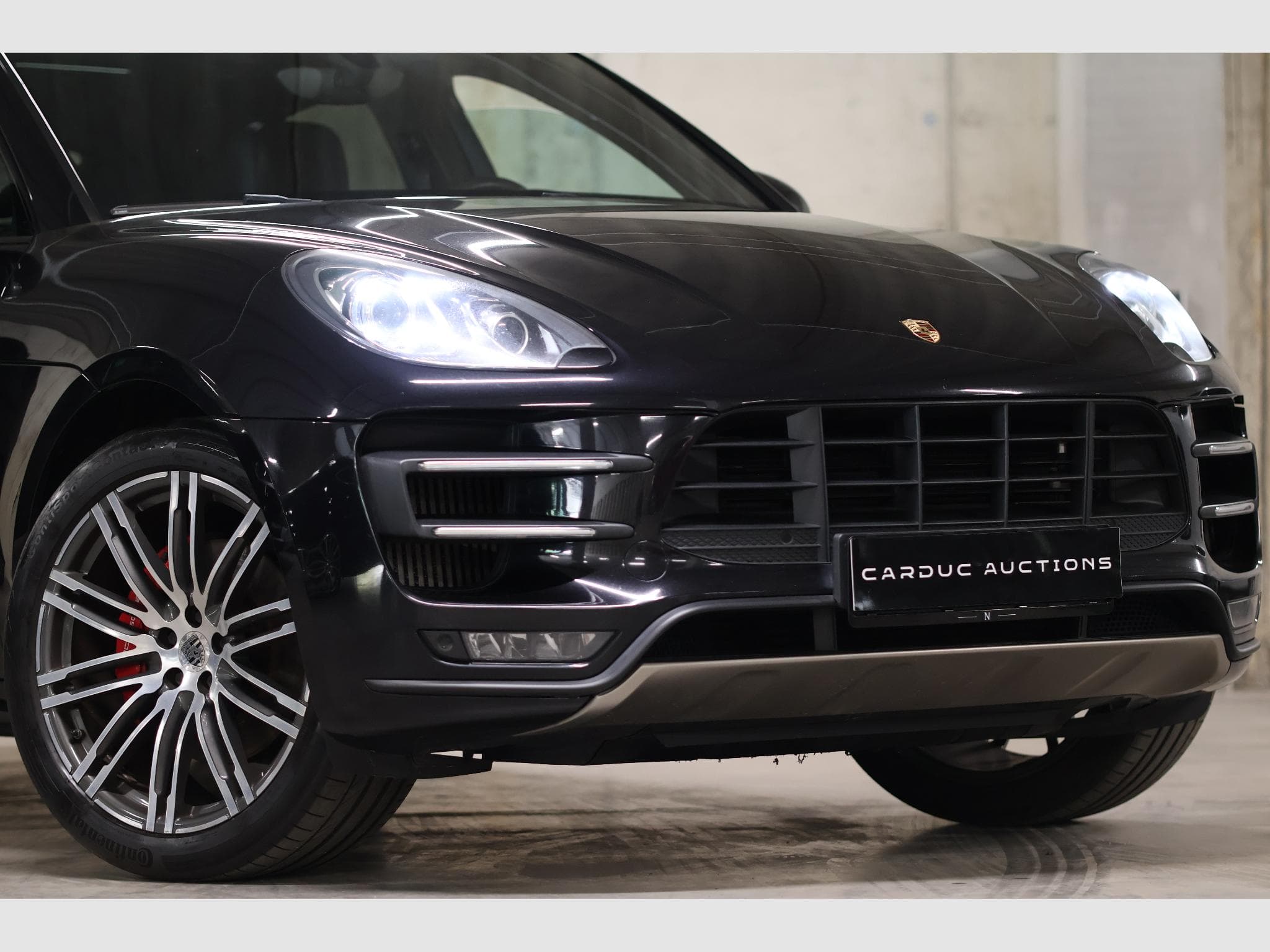 Porsche Macan Turbo (2014) - Photo 3