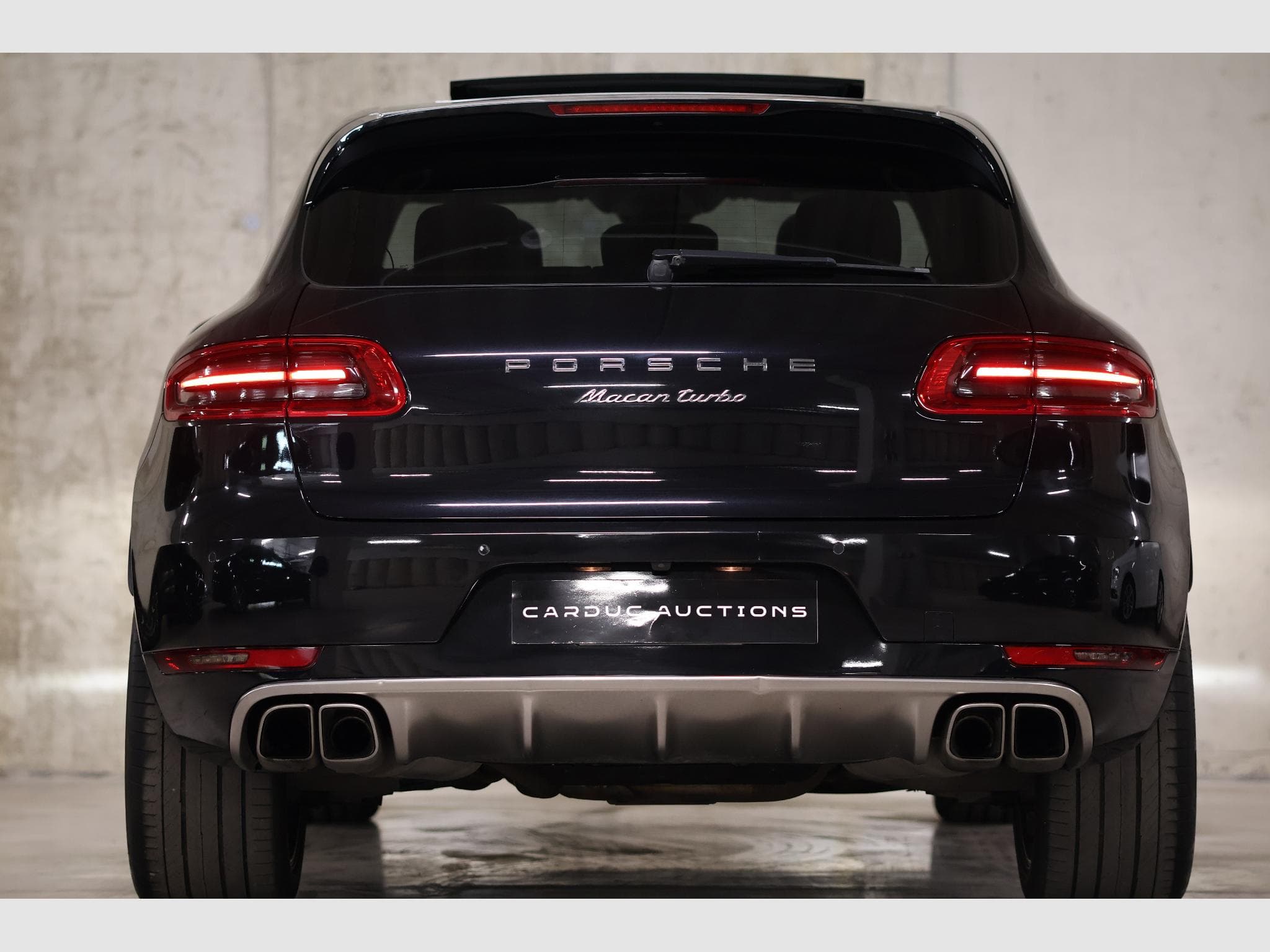 Porsche Macan Turbo (2014) - Photo 16