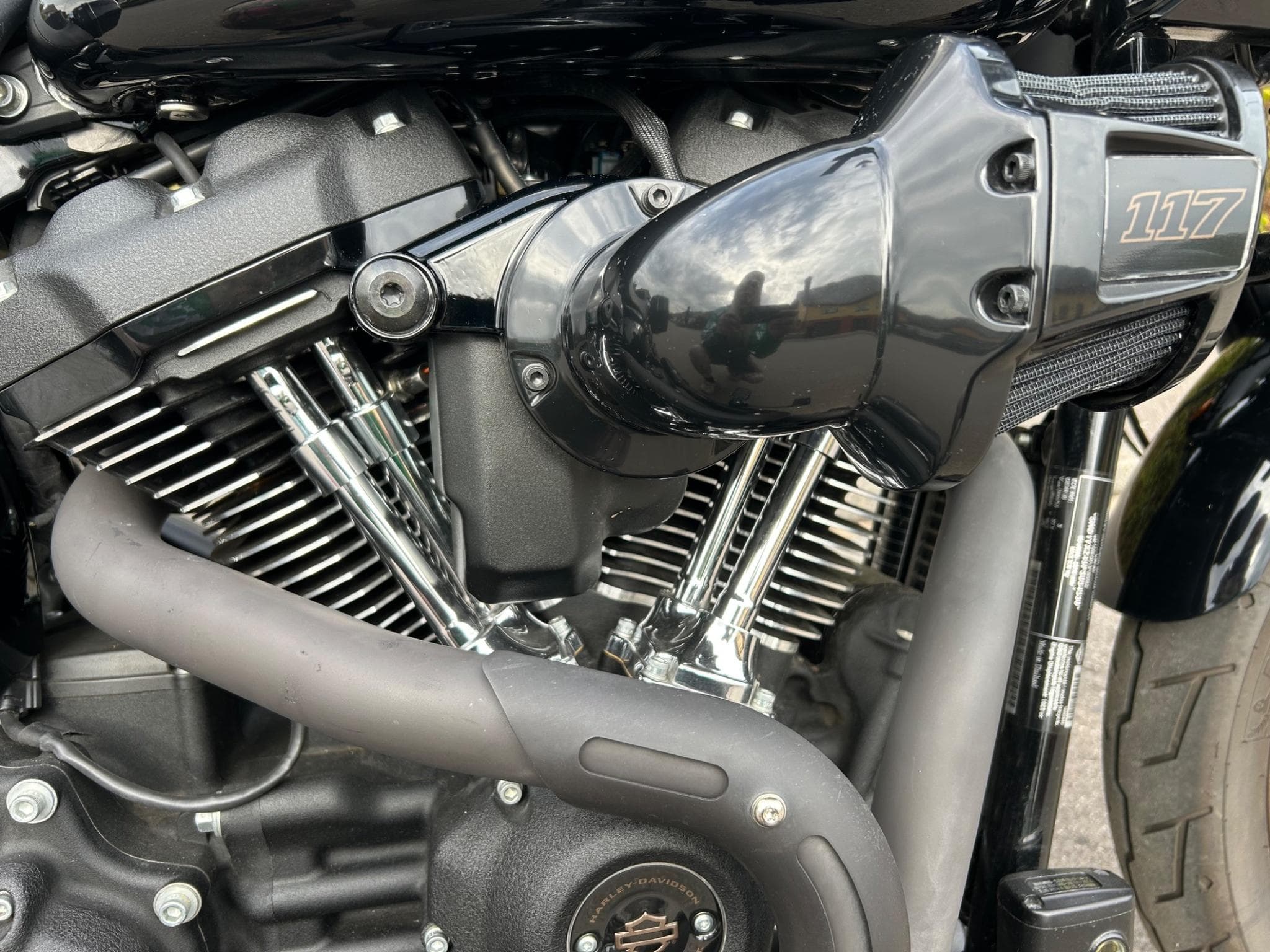 Harley-Davidson Low Rider ST (2024) - Photo 2