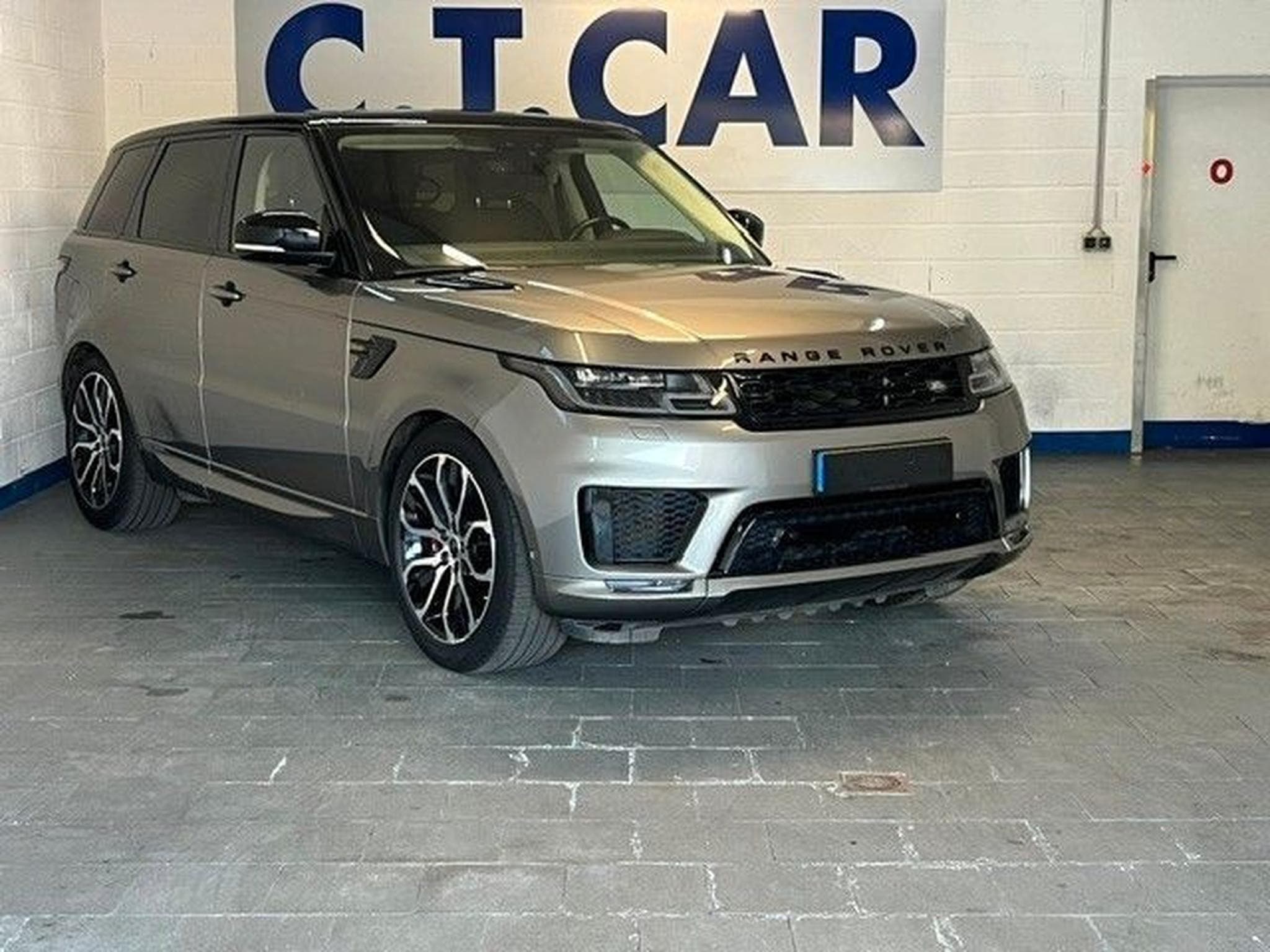 Land-Rover Range Rover 5.0 V8 SC Autobiography (2018) - Photo 1