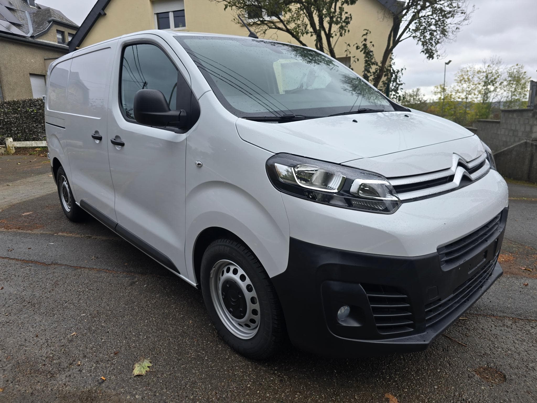 Citroën Jumpy HDI 144 cv options 12 kms neuf démo non roulé immat journali (2023) - Foto 3