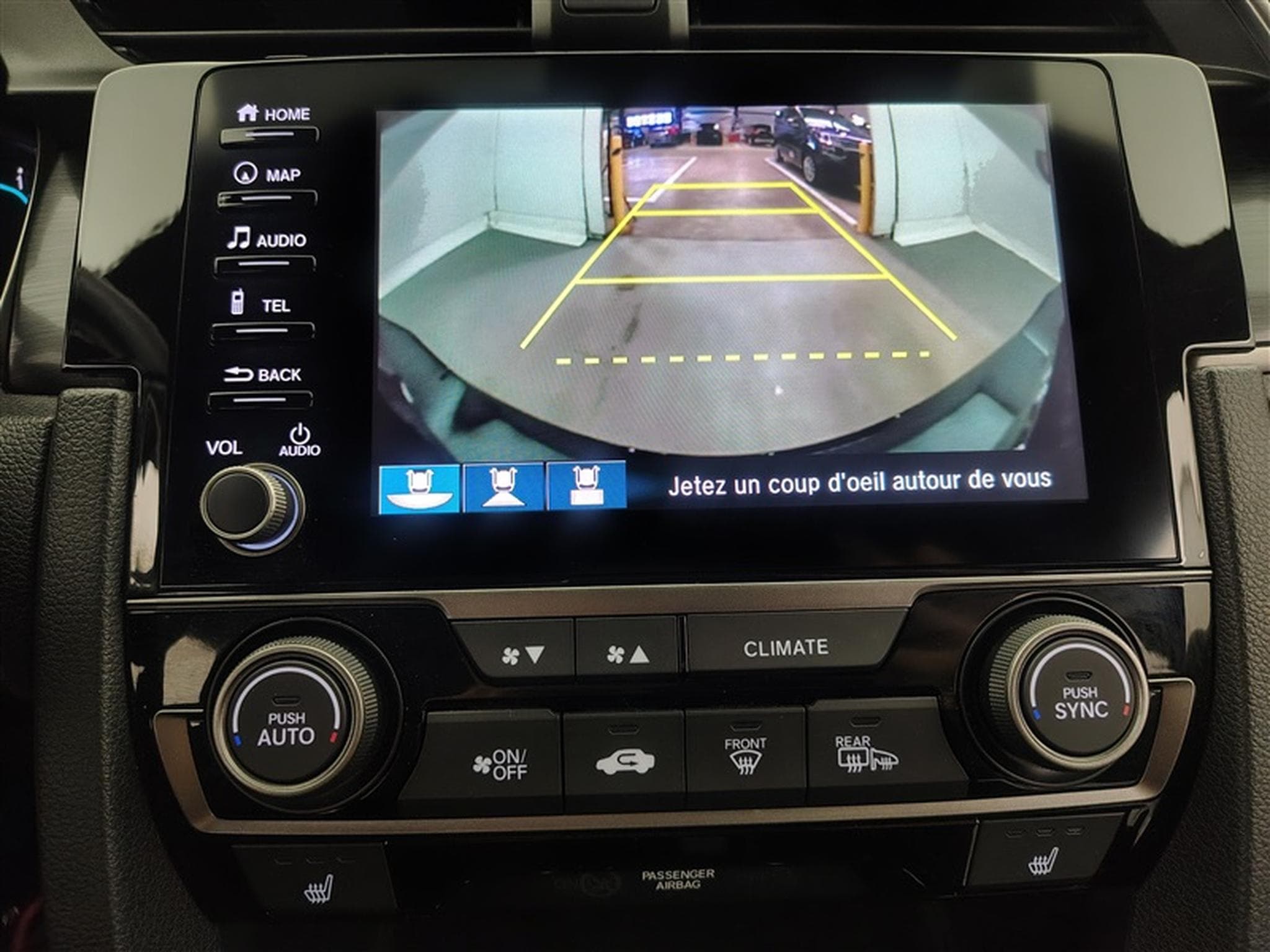 Honda Civic 1.0 i-VTEC 125Cv AUTO NAVI / CAMERA / CARPLAY (2021) - Photo 18
