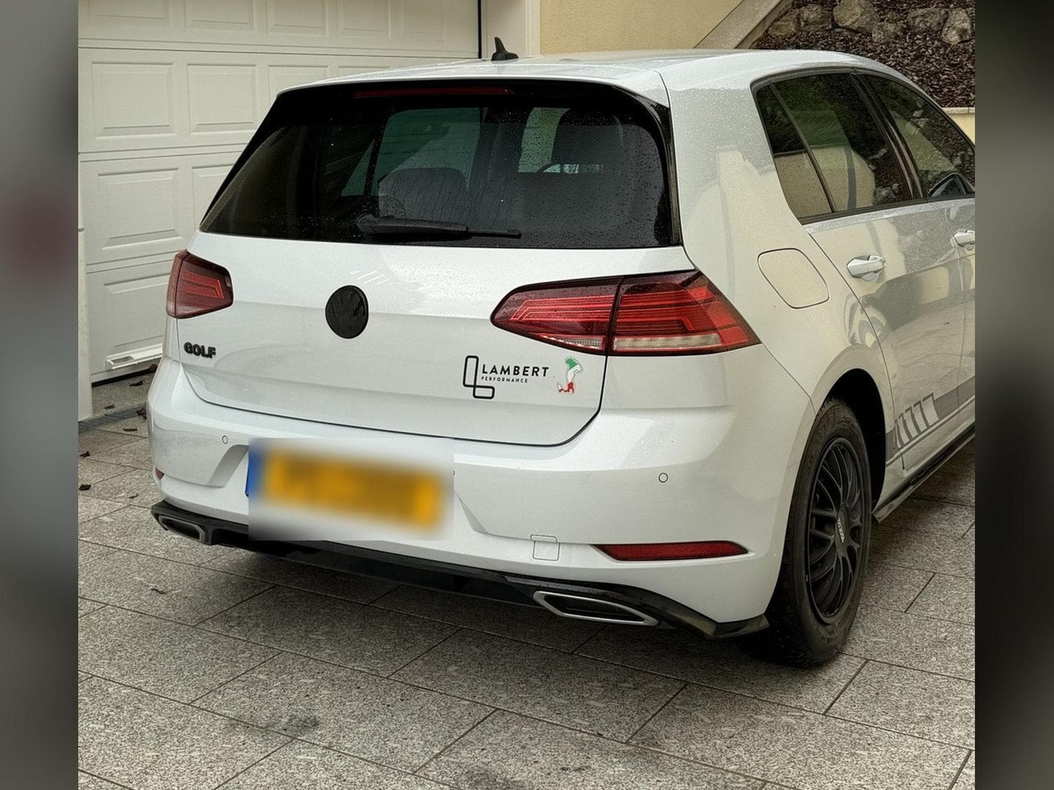 VW Golf VII 7.5 R-Line 1.0 TSI (2018) - Foto 3
