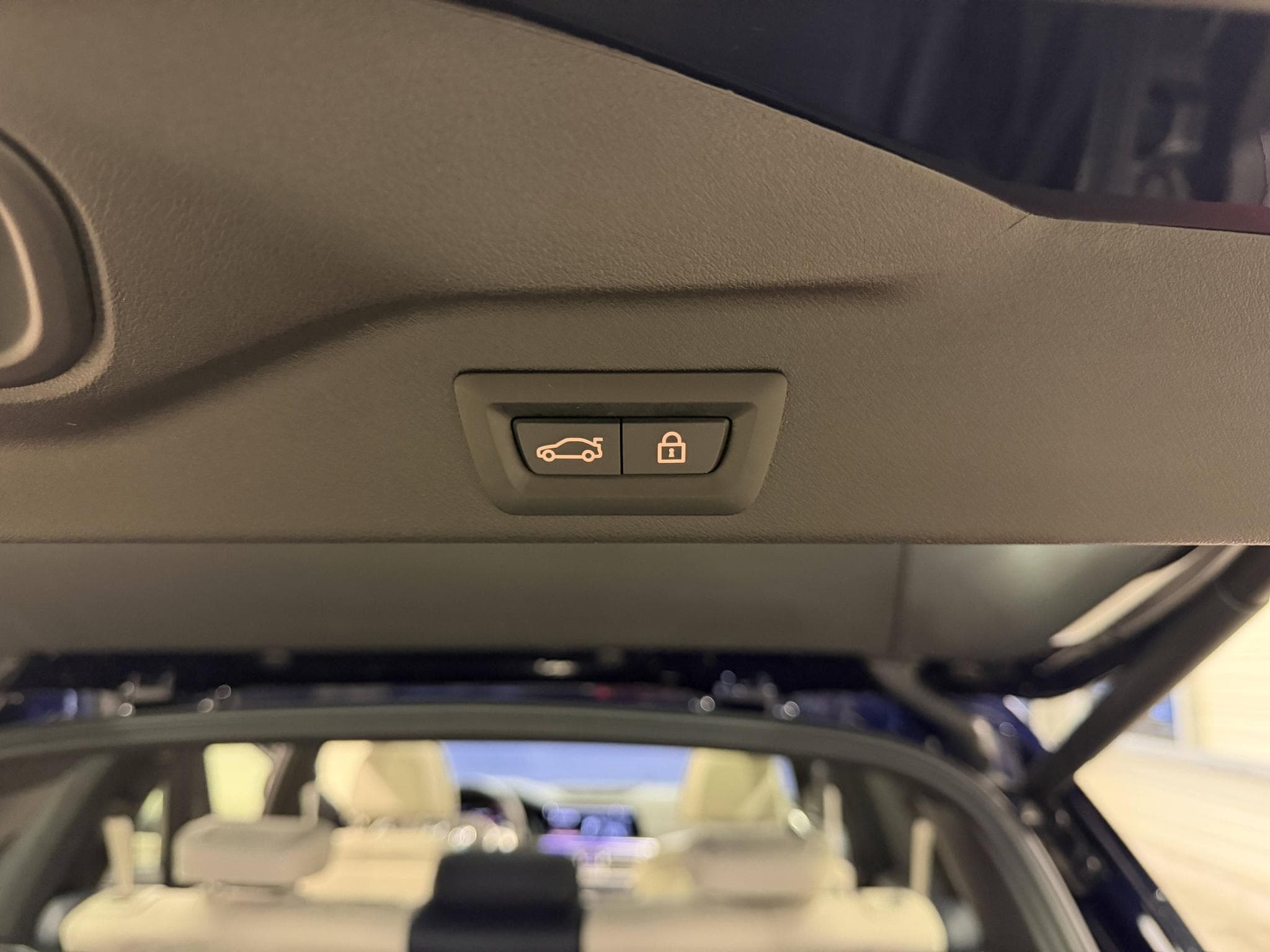 BMW X5 M50i 530ch / 1ère Main / TVA Récup / 30 330€ d'options / Nig (2019) - Photo 36