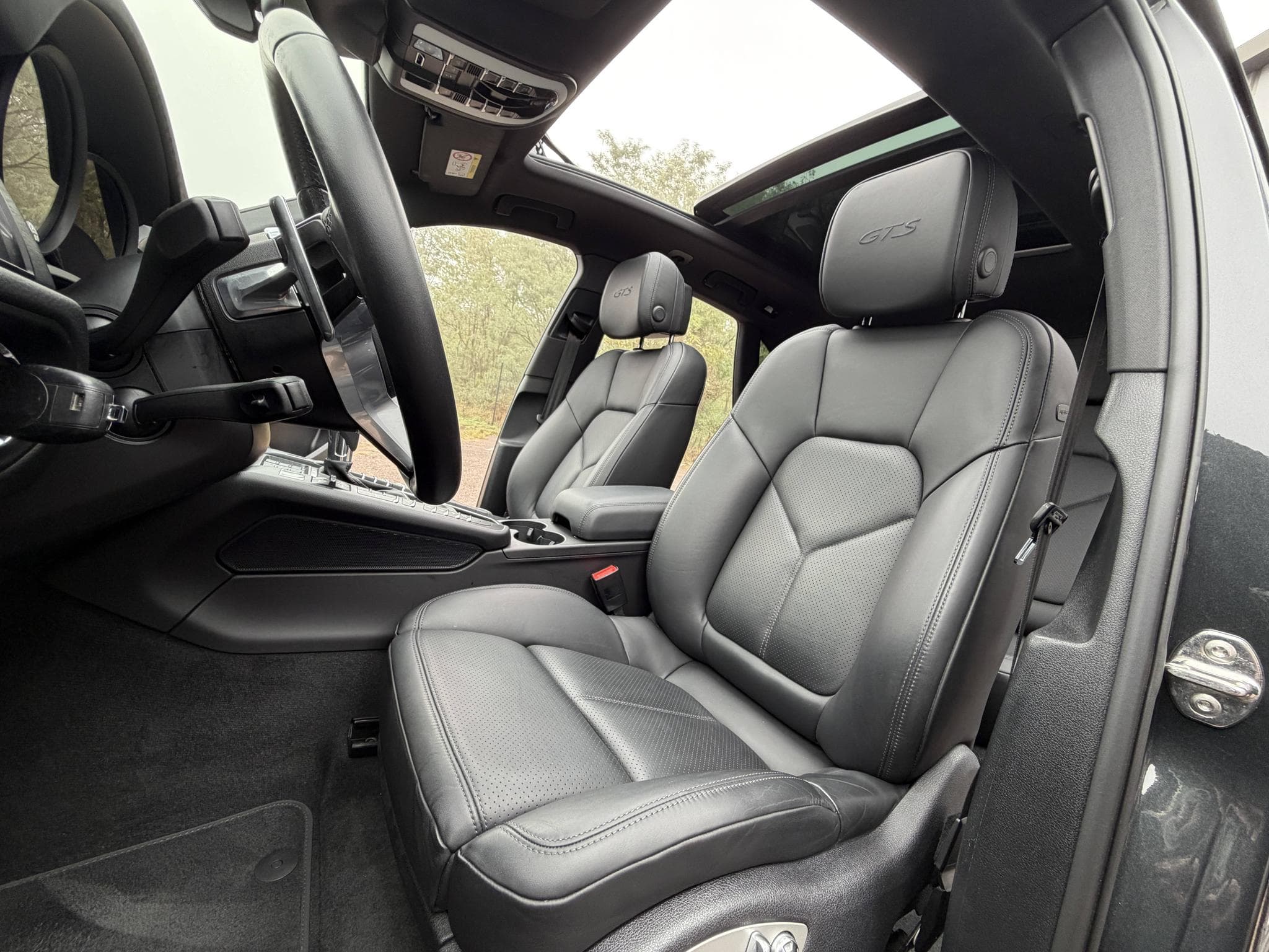 Porsche Macan GTS PHASE 2 / 2.9 V6 380ch / 1ère main / suivi complet Porsc (2020) - Photo 40