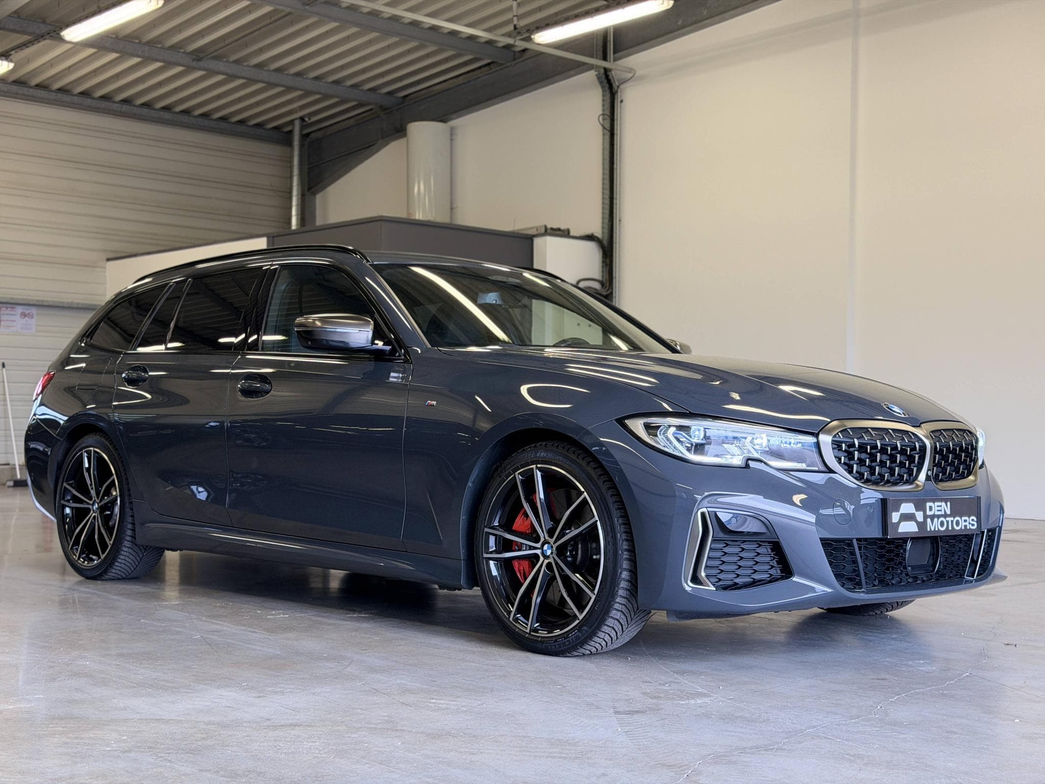 BMW Série 3 M340 d xDrive M340d 340ch / Dravitgrau / 17 125€ d'options / (2020) - Photo 18