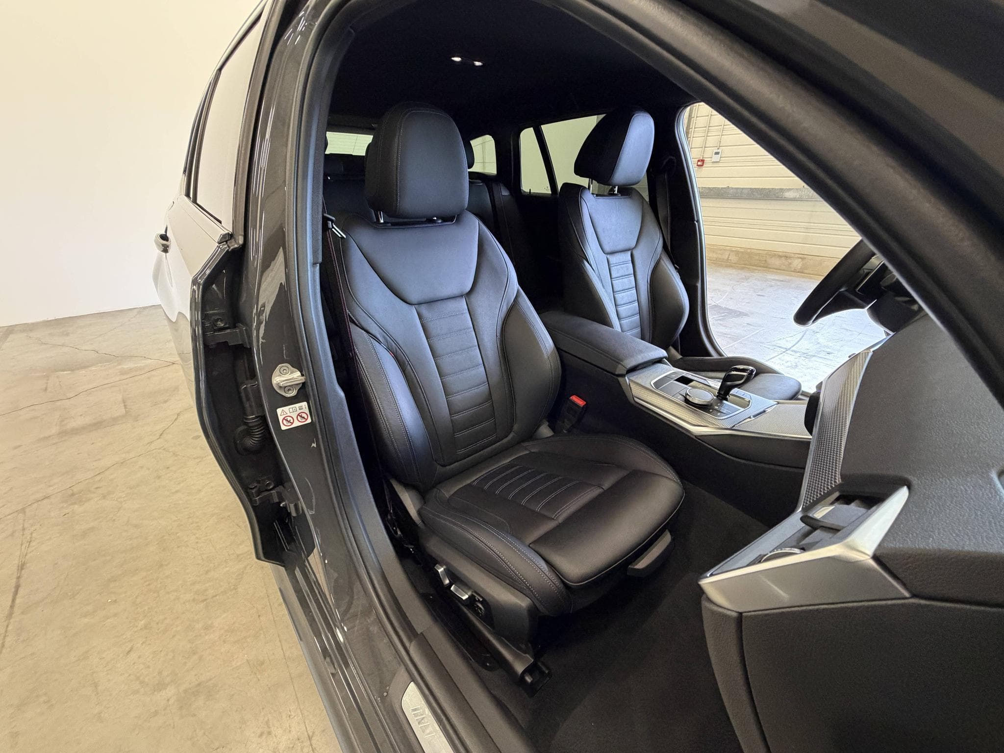 BMW Série 3 M340 d xDrive M340d 340ch / Dravitgrau / 17 125€ d'options / (2020) - Photo 35
