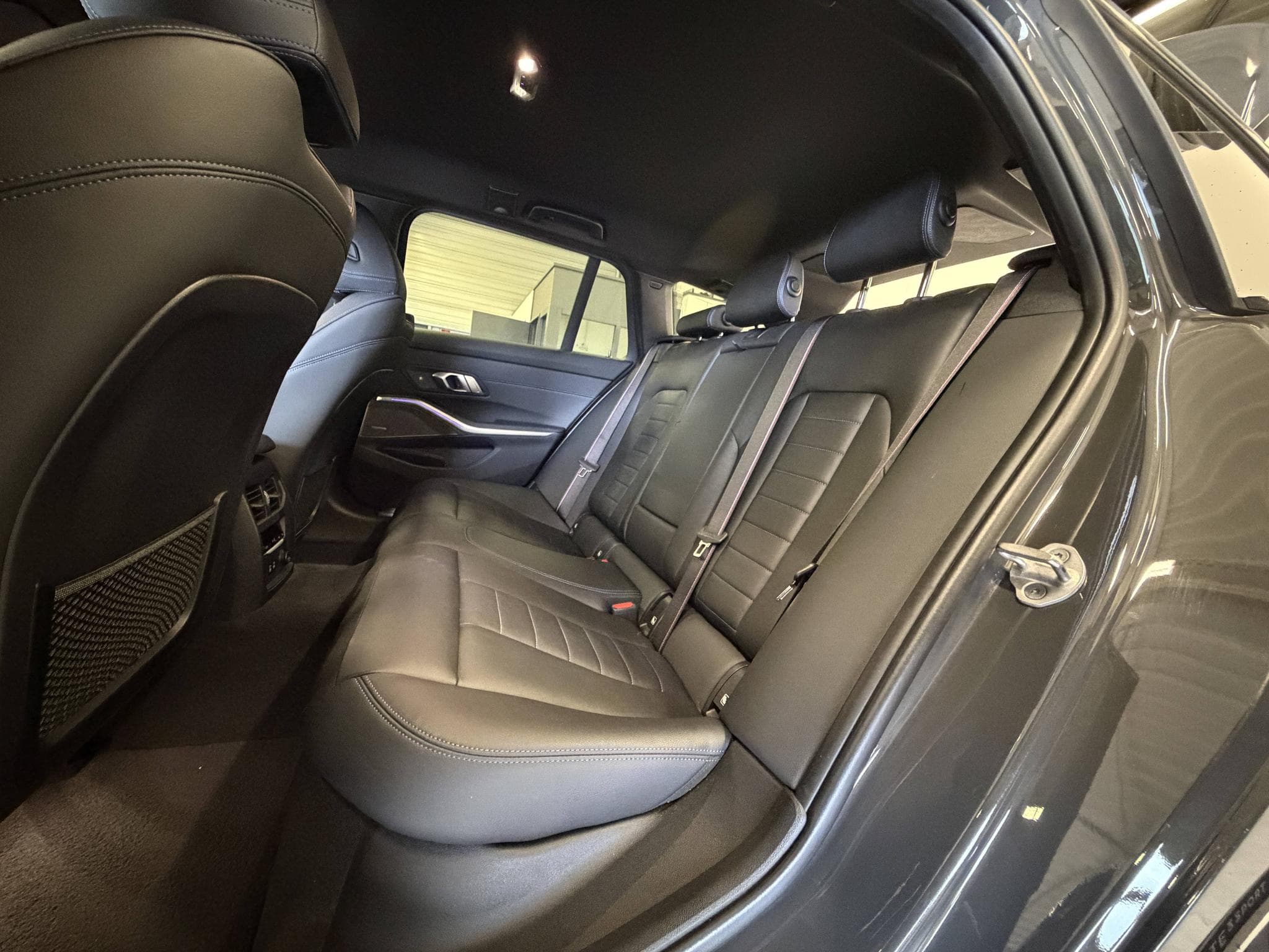 BMW Série 3 M340 d xDrive M340d 340ch / Dravitgrau / 17 125€ d'options / (2020) - Photo 38