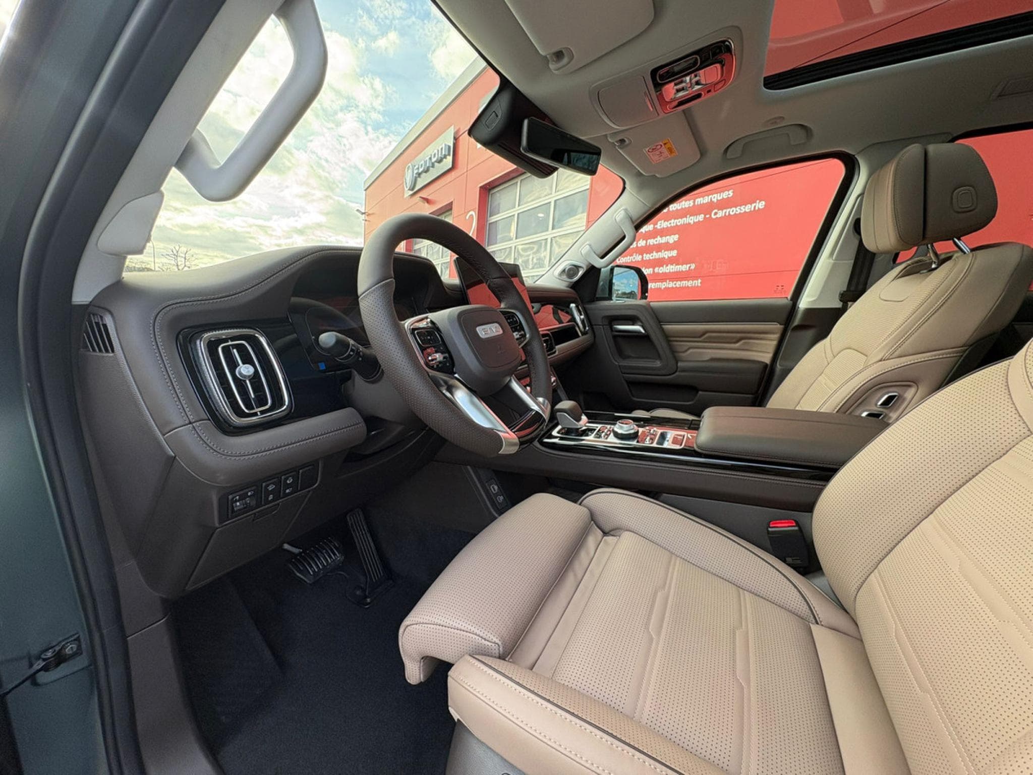 Baic BJ60 4X4 (2026) - Photo 16