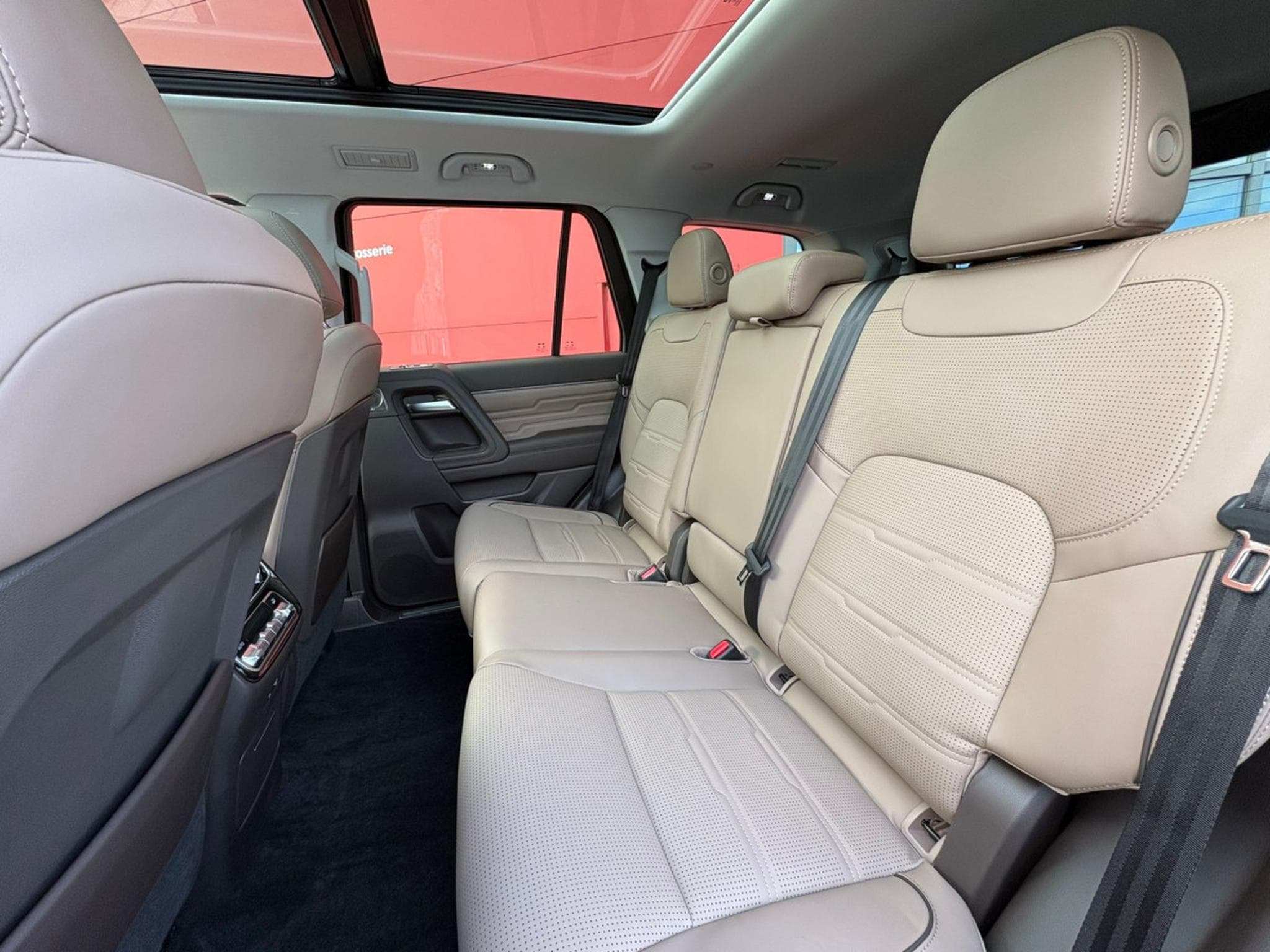 Baic BJ60 4X4 (2026) - Photo 18