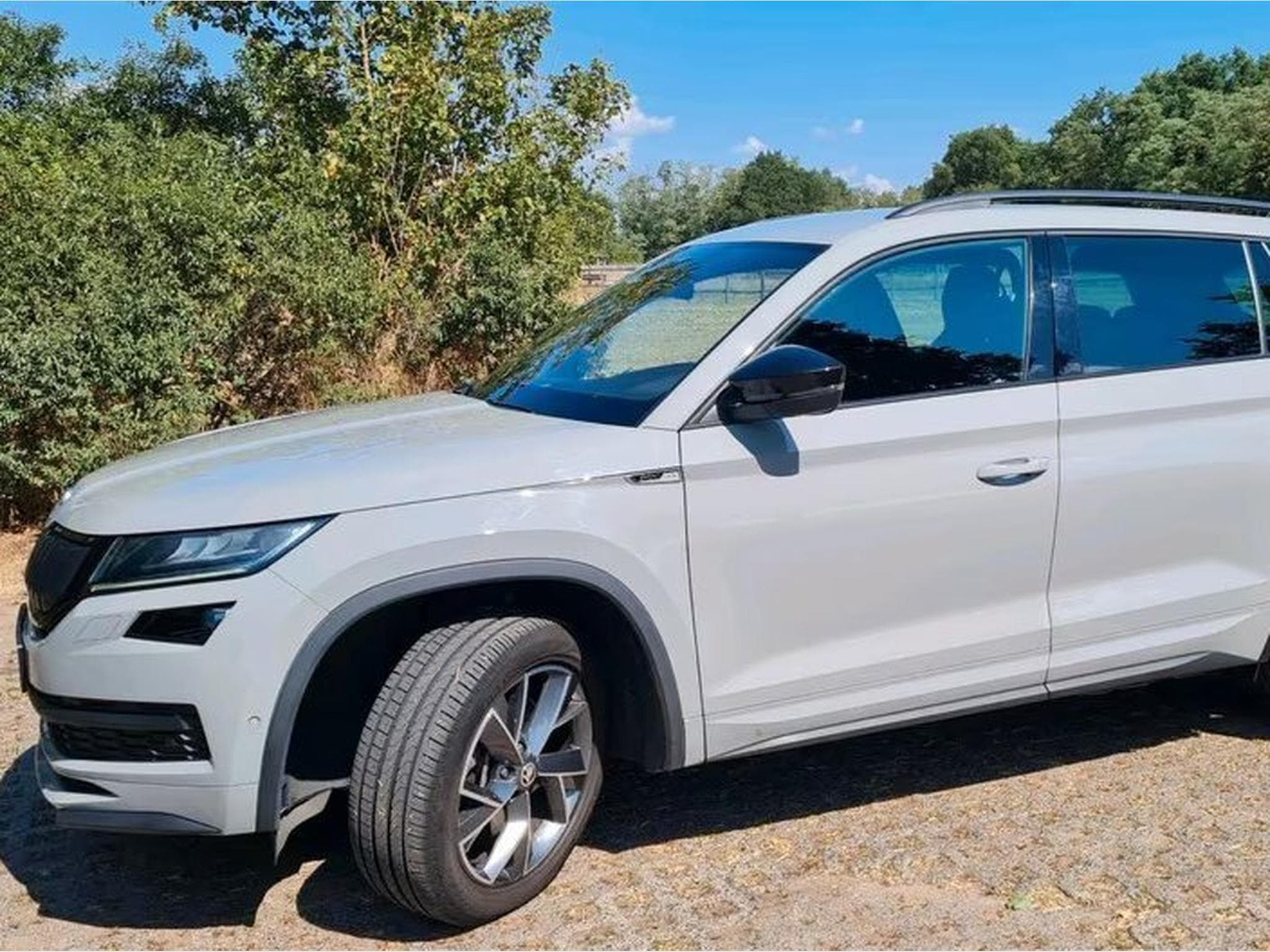 Skoda Kodiaq KODIAQ 2.0 TDI 190 CH LAURIN KLEMENT 4X4 (2020) - Photo 2