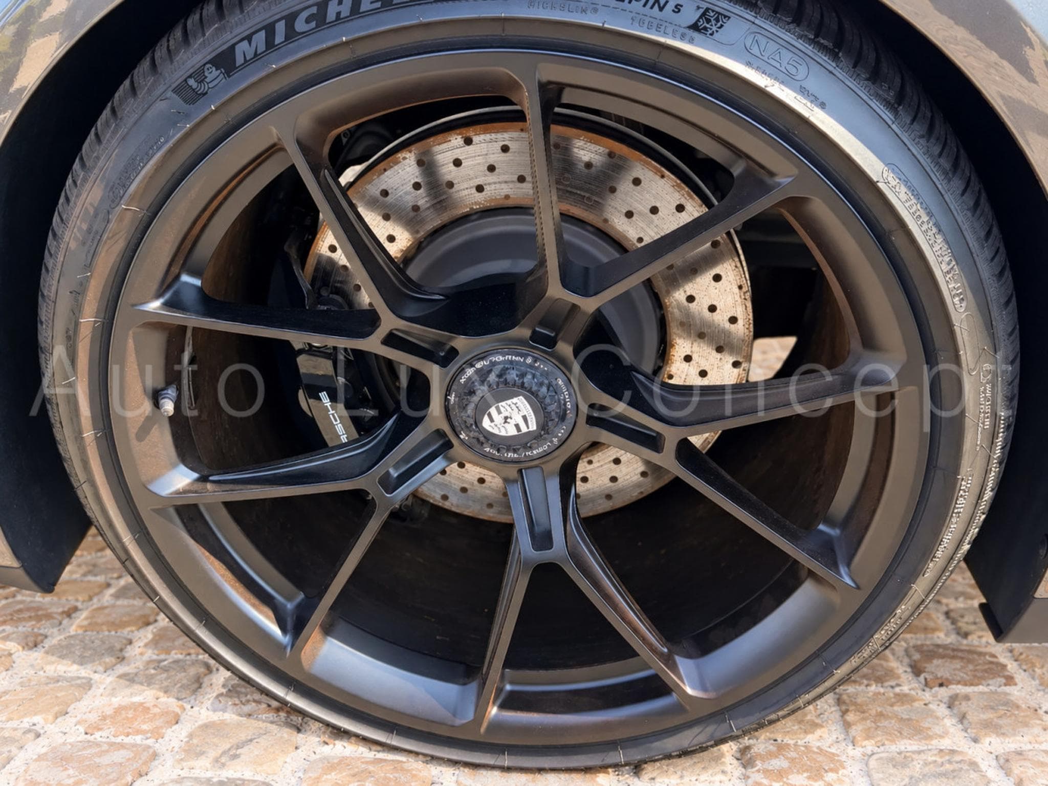 Porsche 911 911 GT3 Pack Touring (2021) - Photo 14