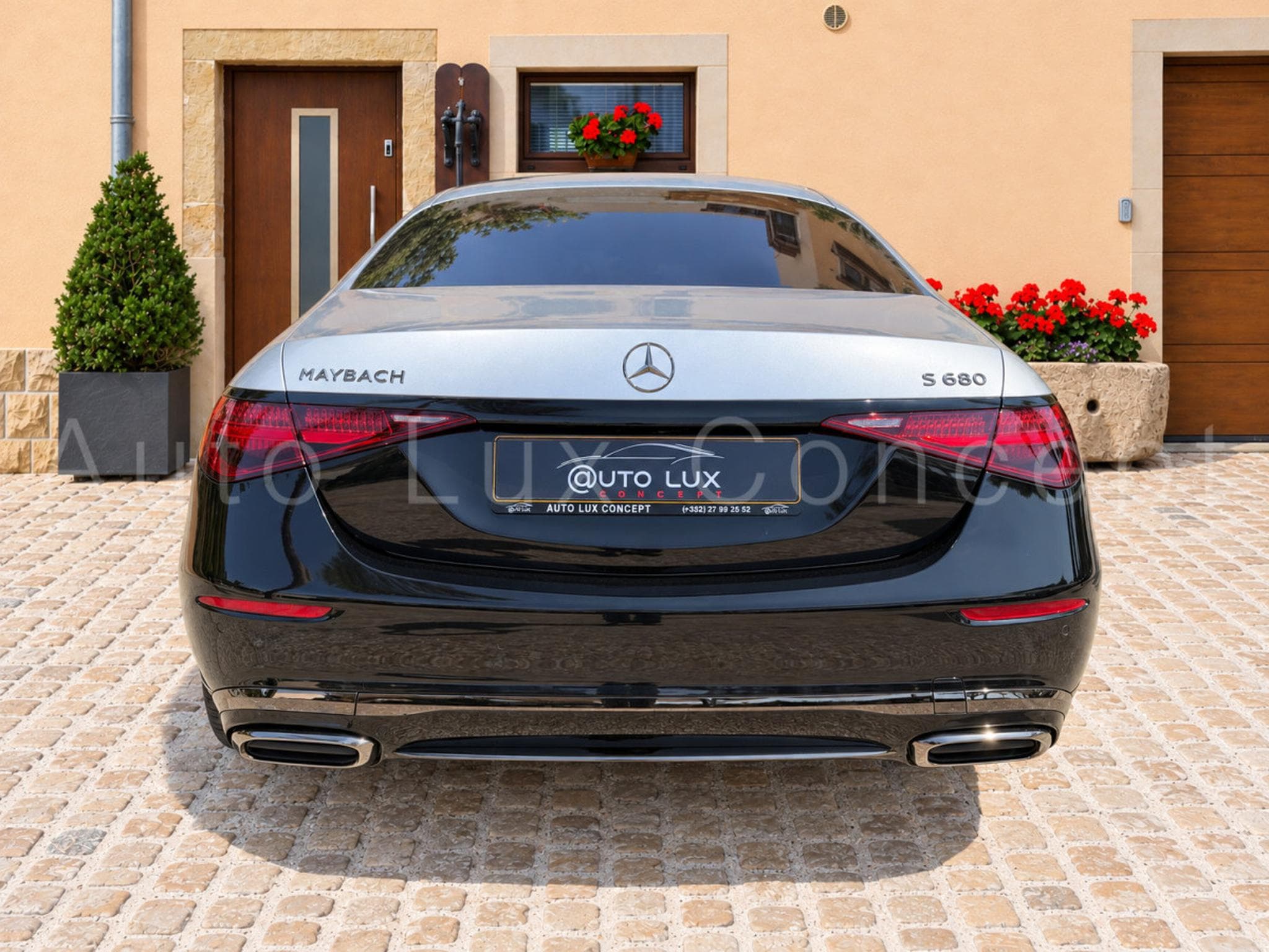Mercedes S 680 Maybach Maybach 4MATIC Night Series (2023) - Photo 5