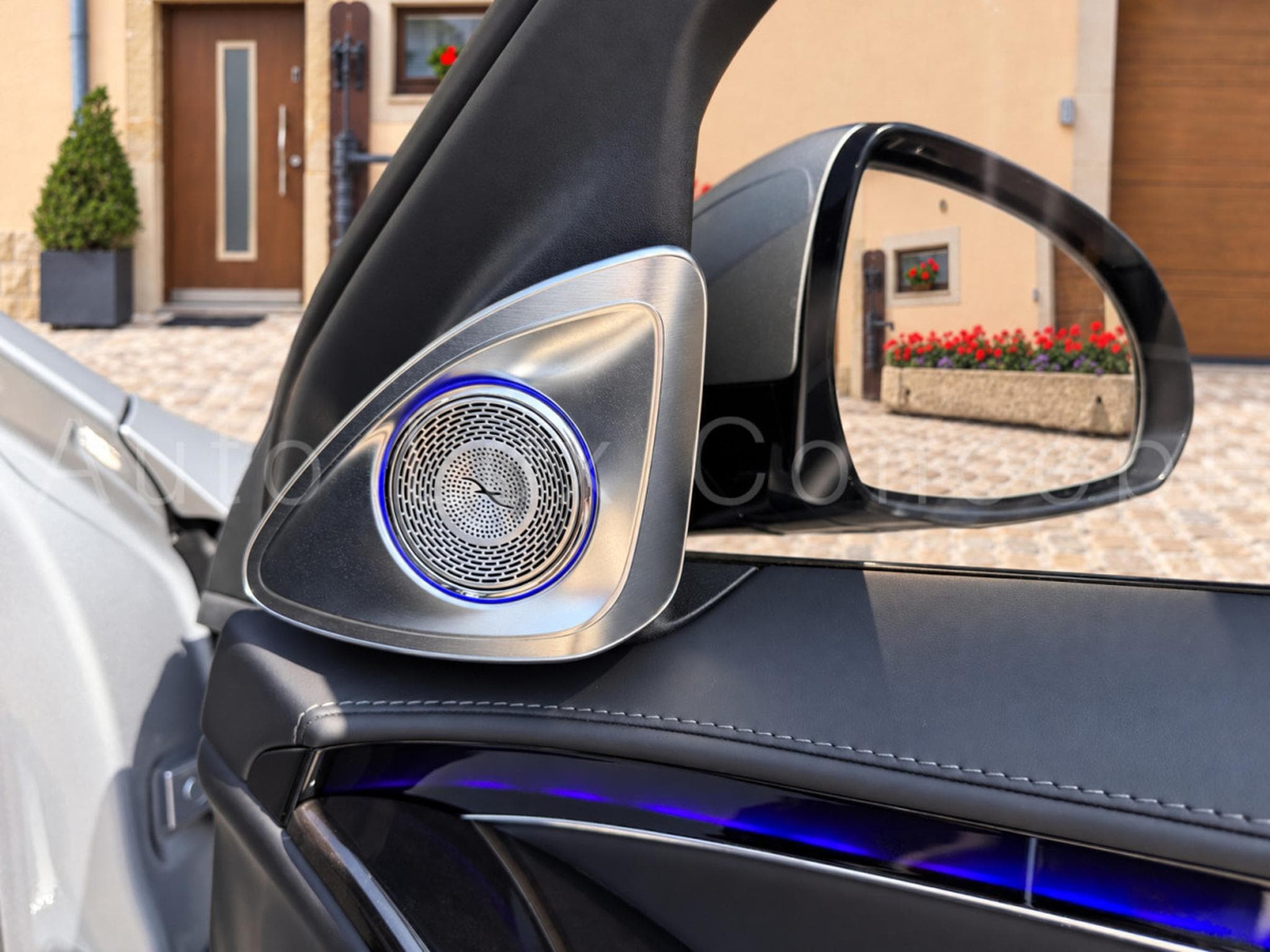 Mercedes S 680 Maybach Maybach 4MATIC Night Series (2023) - Photo 24