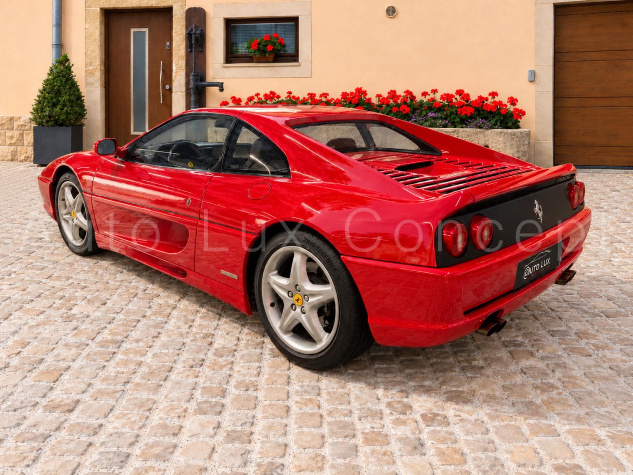 Ferrari F355 GTS (1996) - Photo 5