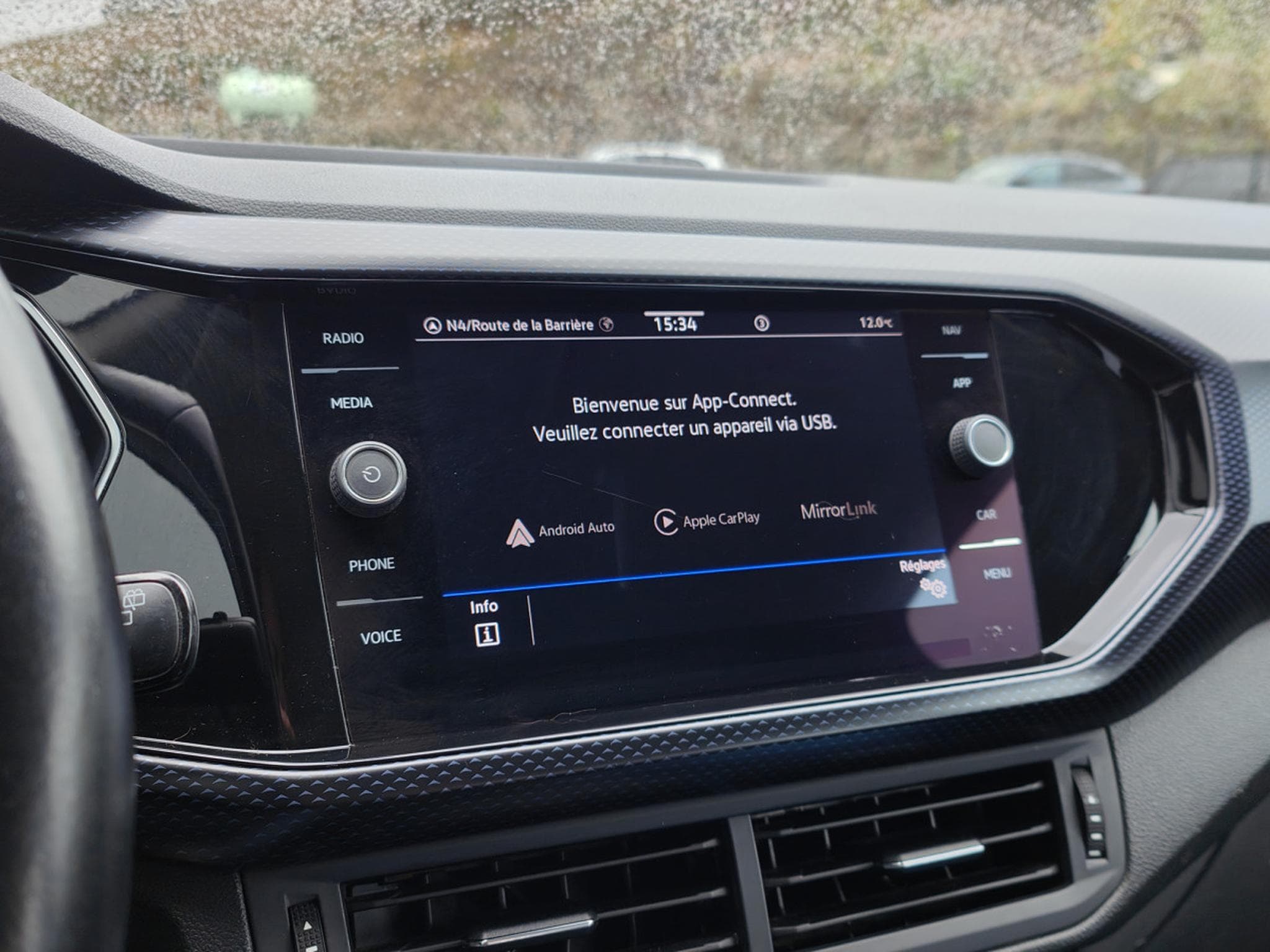 VW T-Cross 1.0 TSI DSG UNITED CARPLAY CAMERA GPS BLUETOOTH (2021) - Photo 16
