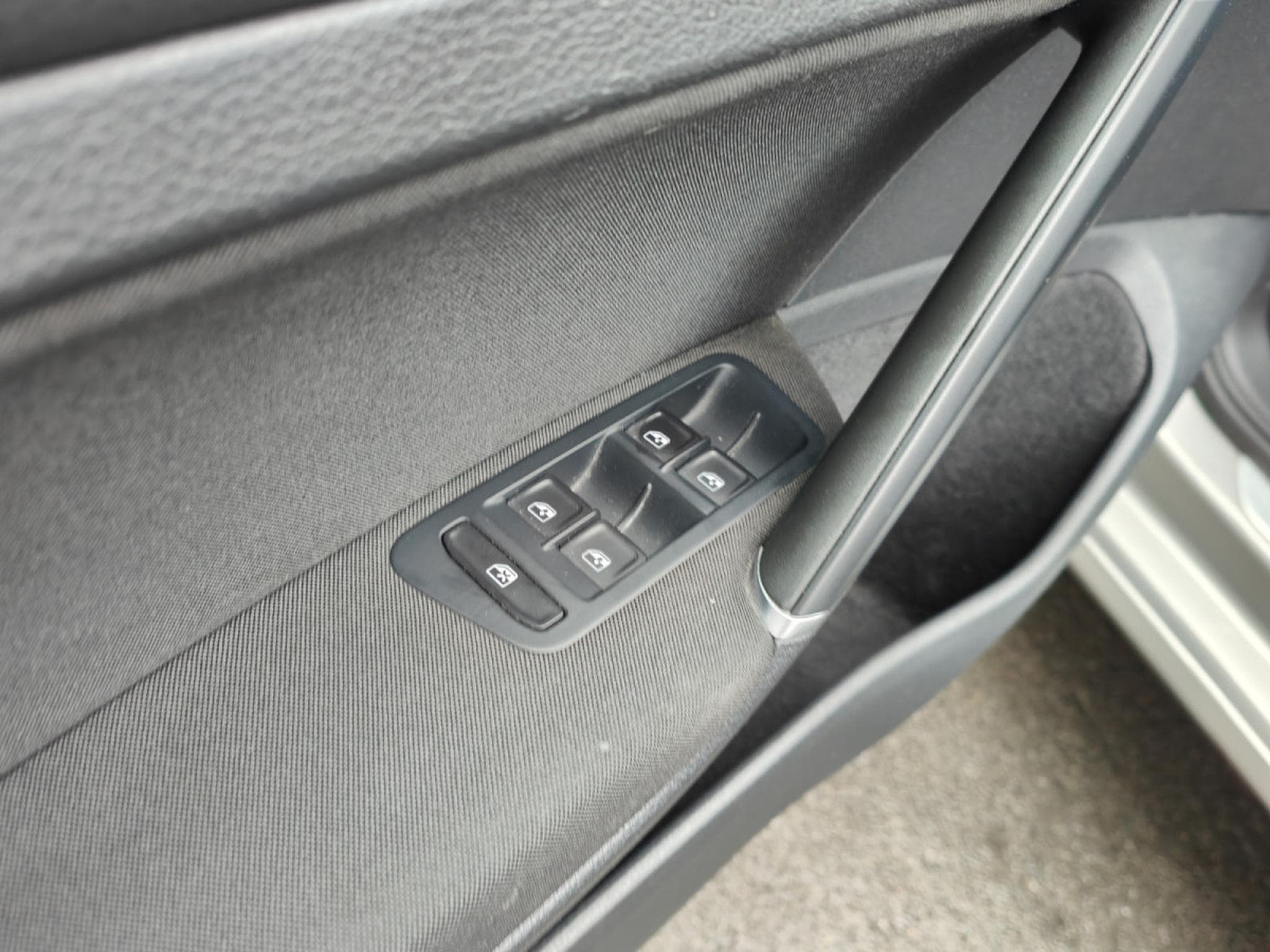 VW Golf 1.0 TSI SOUND CARPLAY GPS BLUETOOTH CAMERA (2018) - Photo 13
