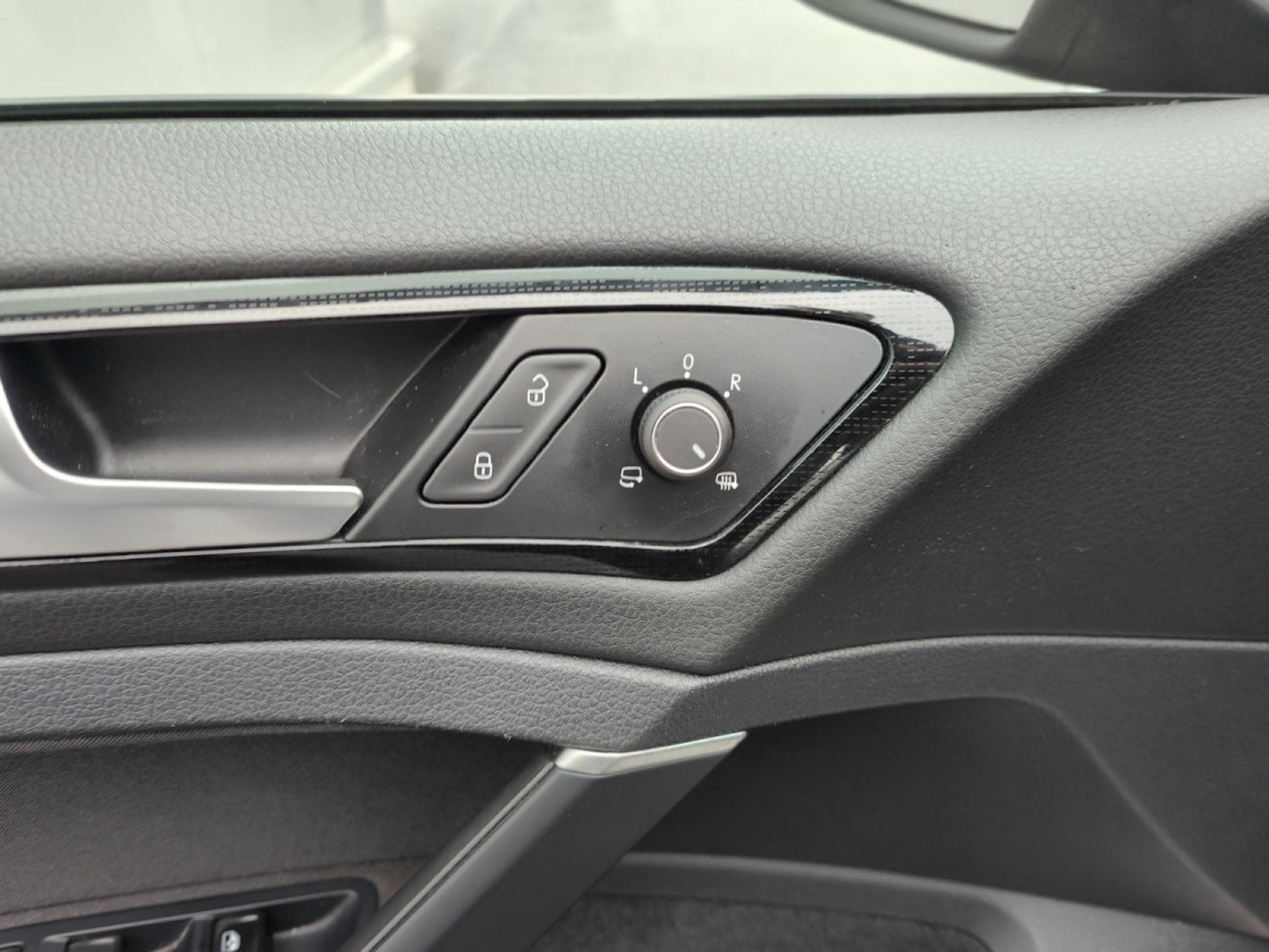 VW Golf 1.0 TSI SOUND CARPLAY GPS BLUETOOTH CAMERA (2018) - Photo 14
