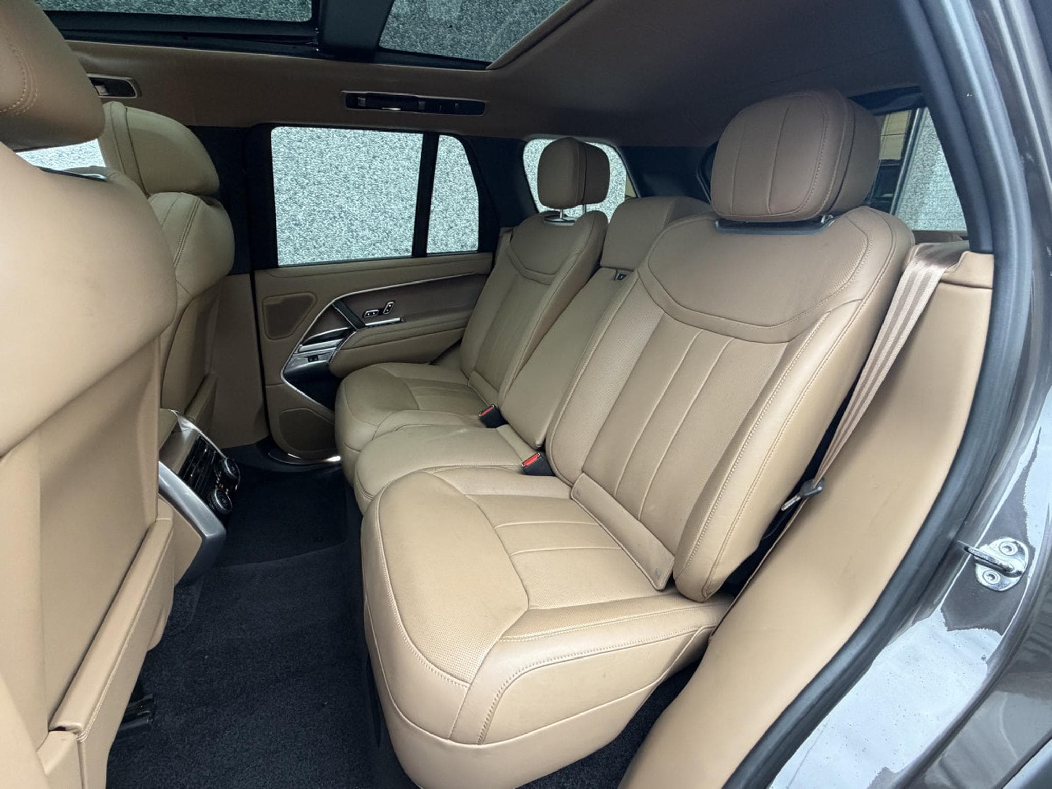 Land-Rover Range Rover Sport P530 V8 AUTOBIOGRAPHY SWB VOLL (2023) - Photo 10