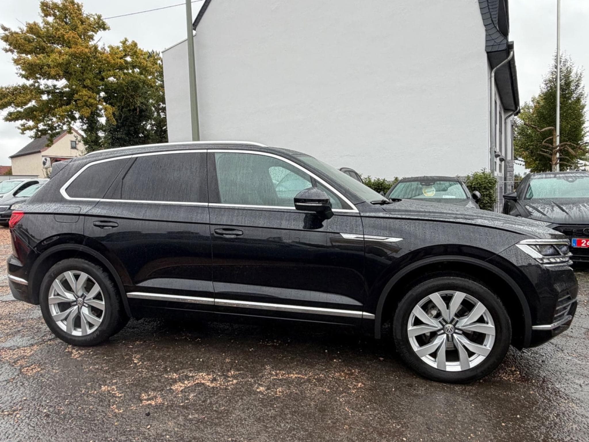 VW Touareg Elegance 4Motion 210KW/Pano/Luft/20Zoll/ (2019) - Photo 7