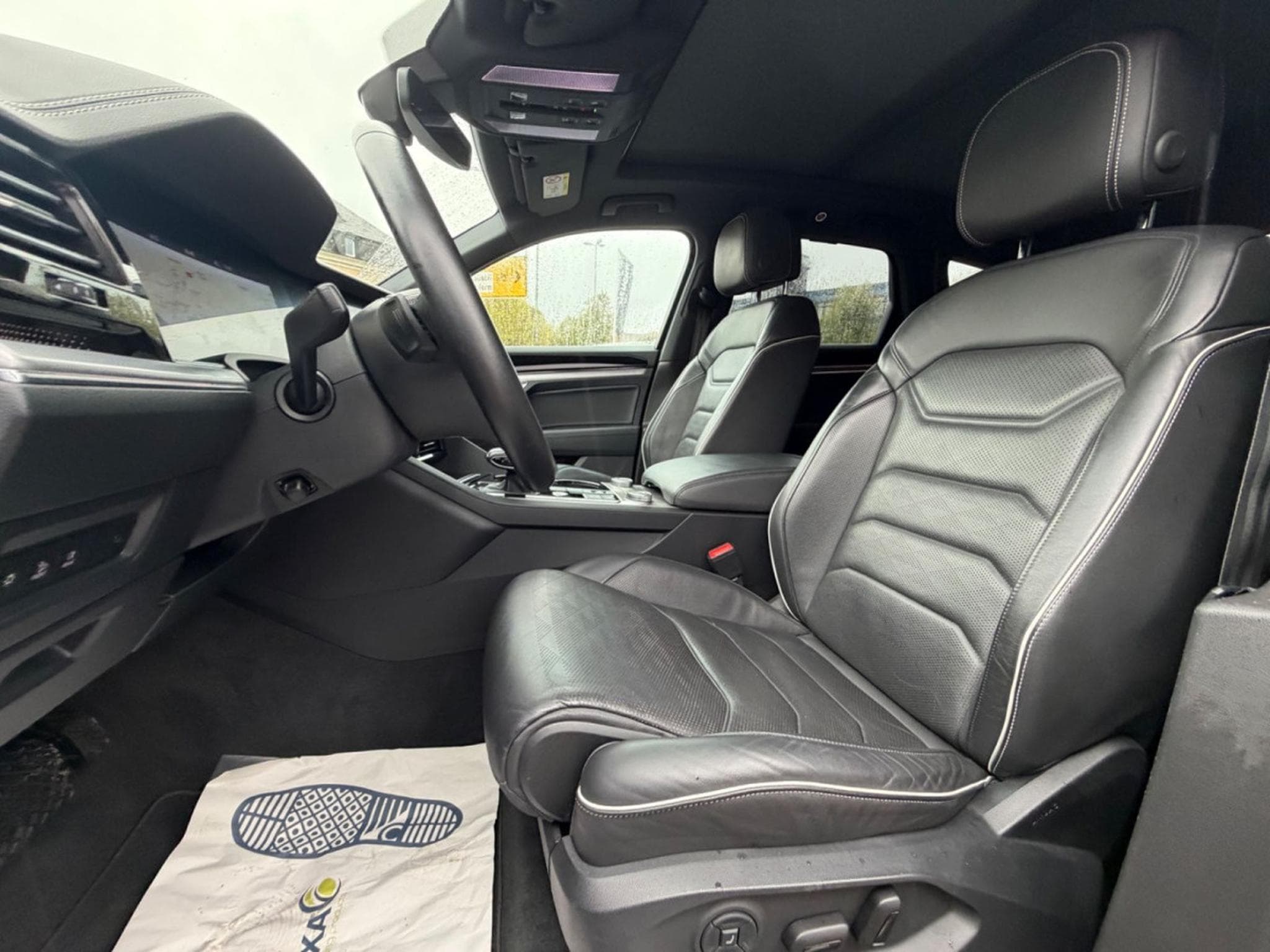 VW Touareg Elegance 4Motion 210KW/Pano/Luft/20Zoll/ (2019) - Photo 10
