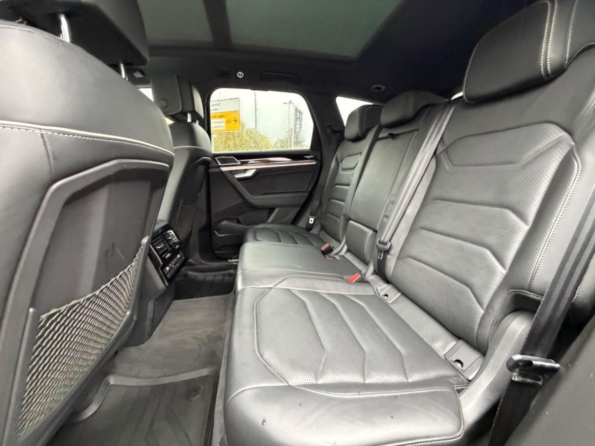 VW Touareg Elegance 4Motion 210KW/Pano/Luft/20Zoll/ (2019) - Photo 15
