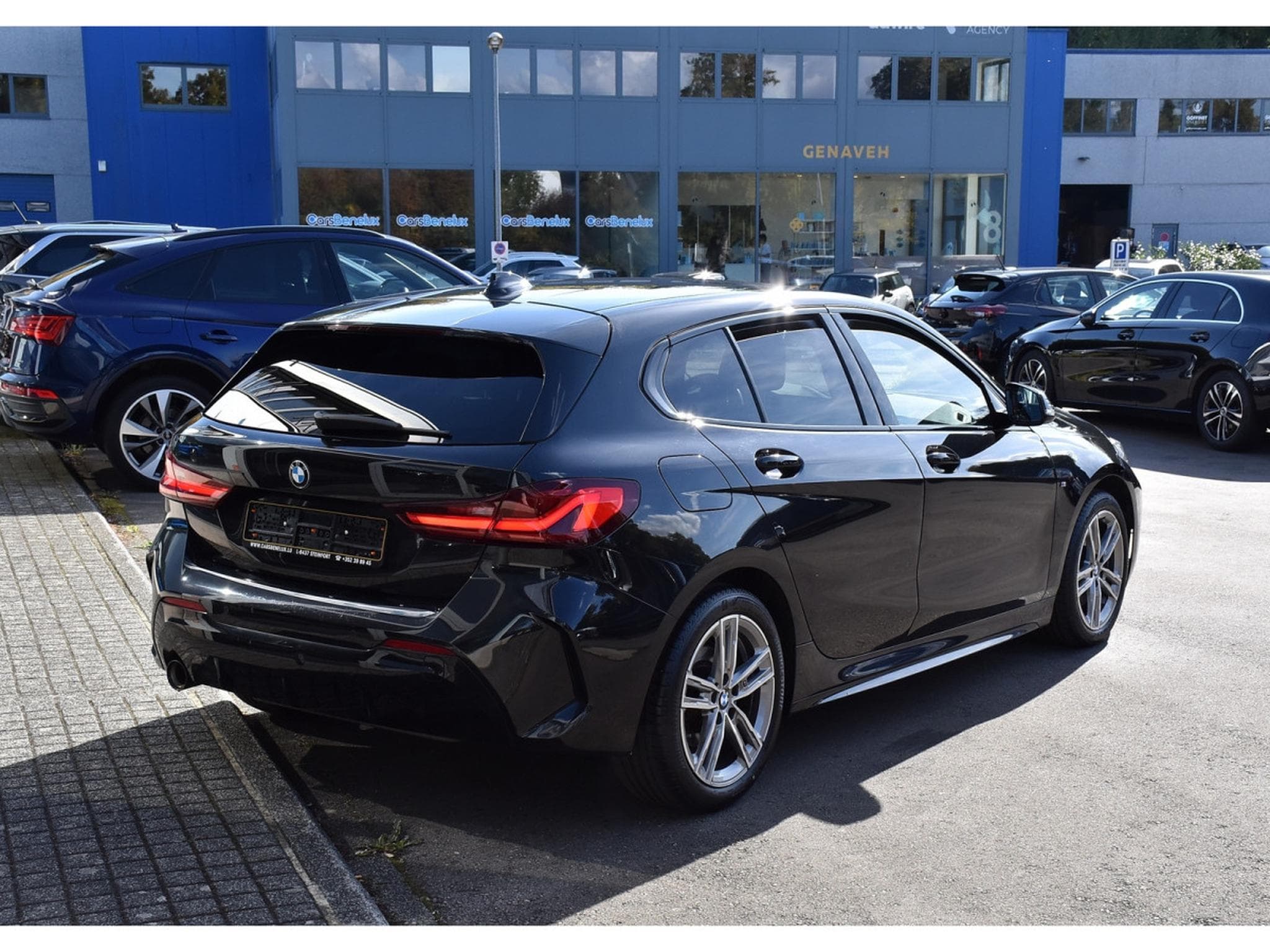 BMW 118 iA "M" Sport LANE GPS PDC 1° MAIN (2022) - Foto 4