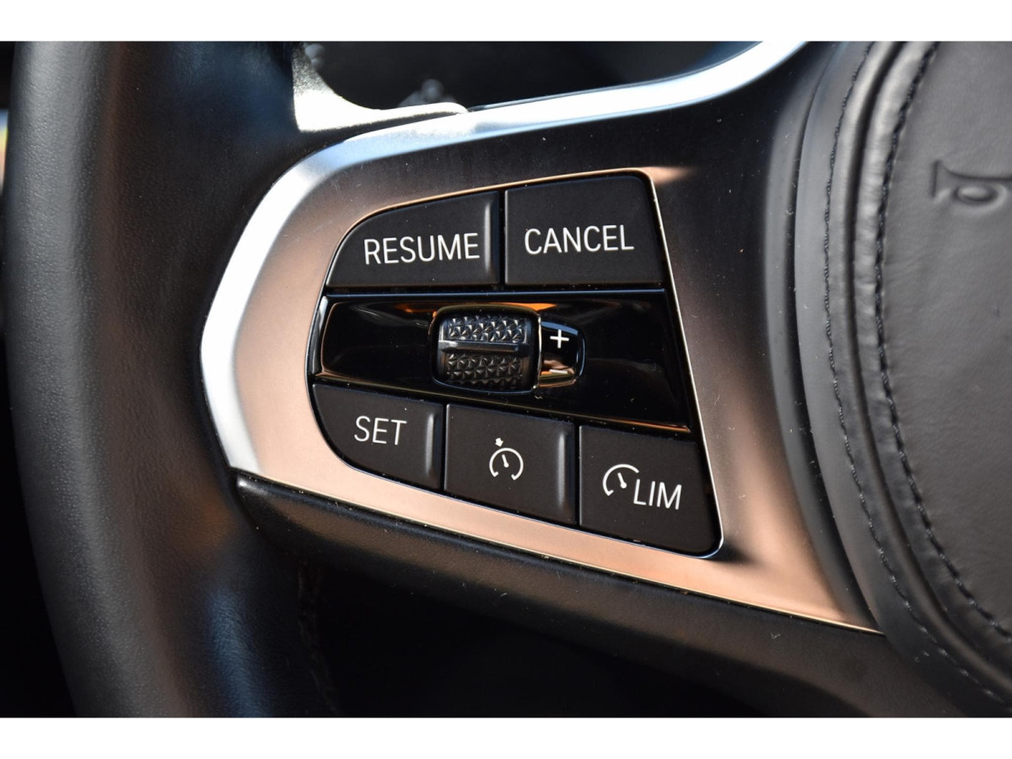 BMW 118 iA "M" Sport LANE GPS PDC 1° MAIN (2022) - Foto 17