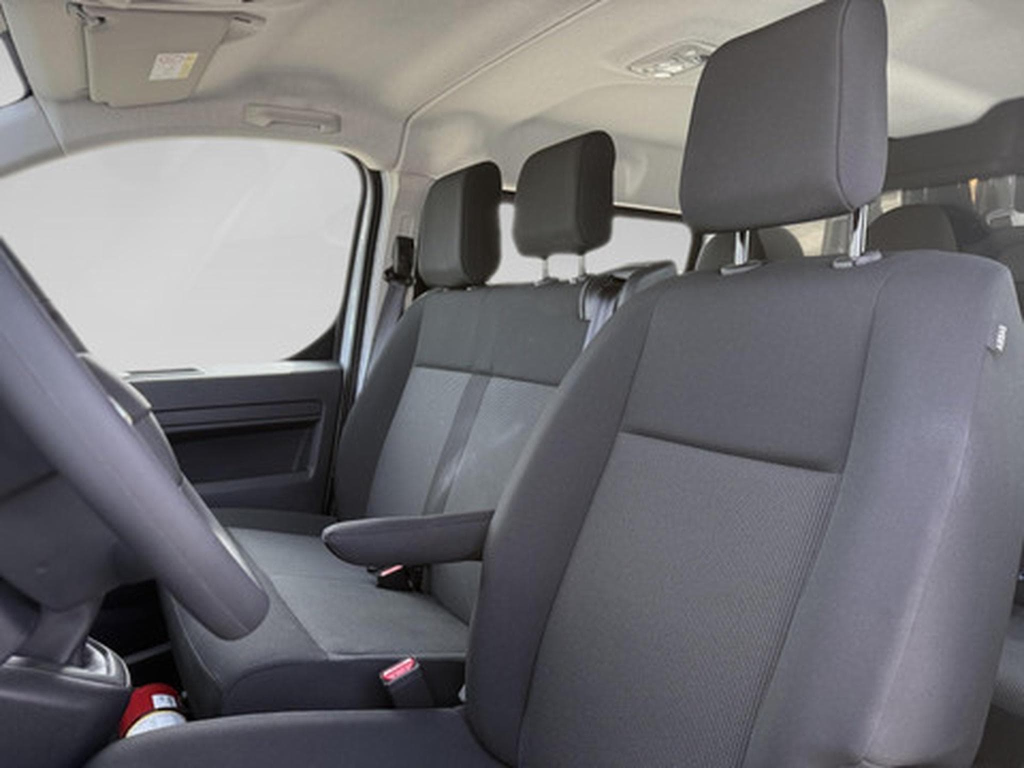 Opel Vivaro Double Cabine XL Diesel 150ch Manuelle (2026) - Photo 8