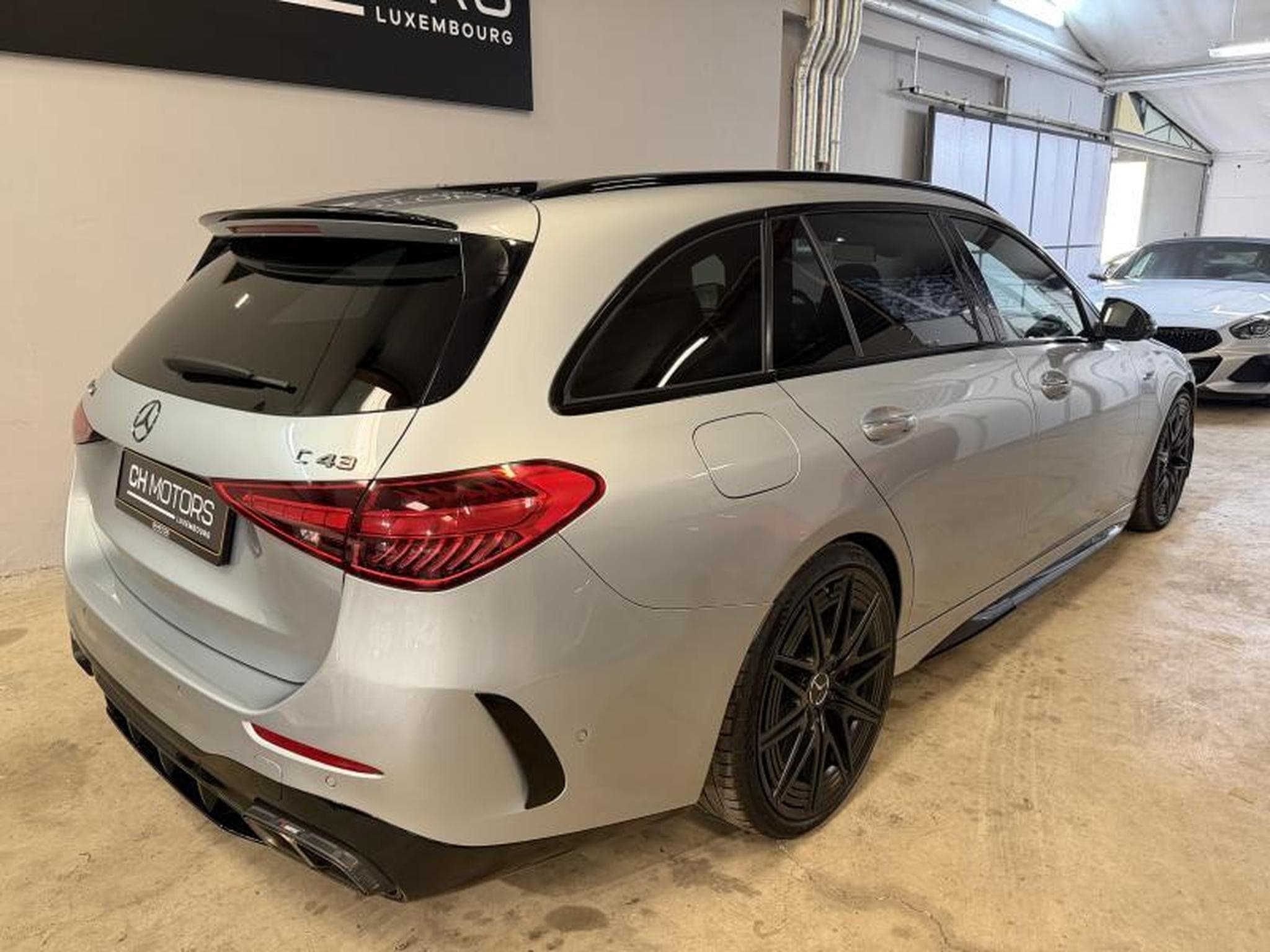 Mercedes C 43 AMG T 4Matic *Akrapovic (2022) - Photo 7