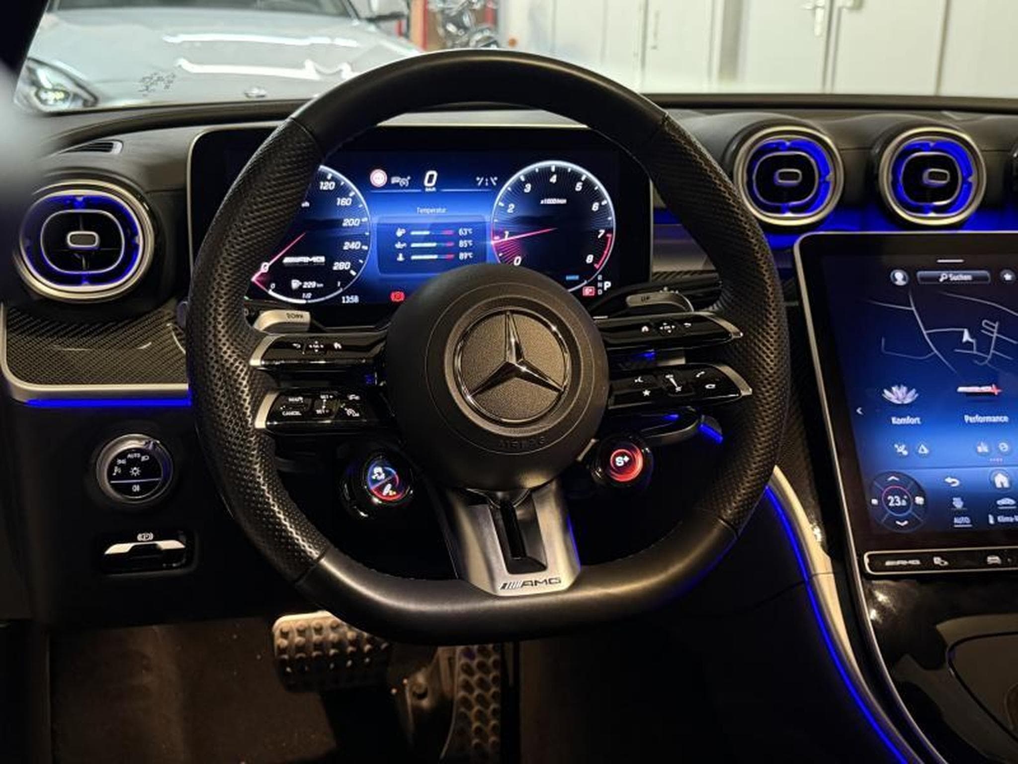 Mercedes C 43 AMG T 4Matic *Akrapovic (2022) - Photo 12