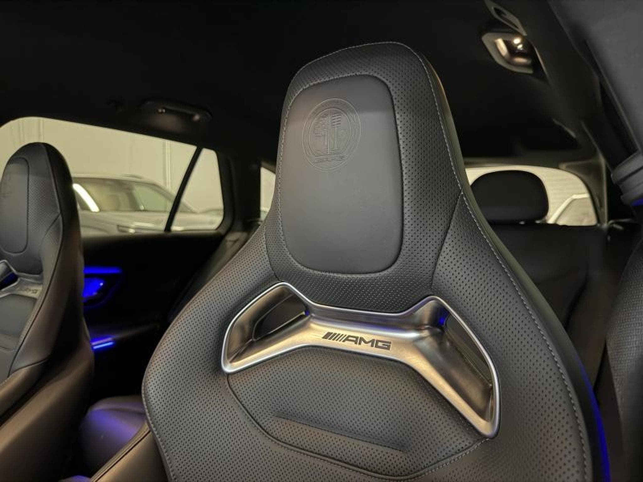 Mercedes C 43 AMG T 4Matic *Akrapovic (2022) - Photo 15