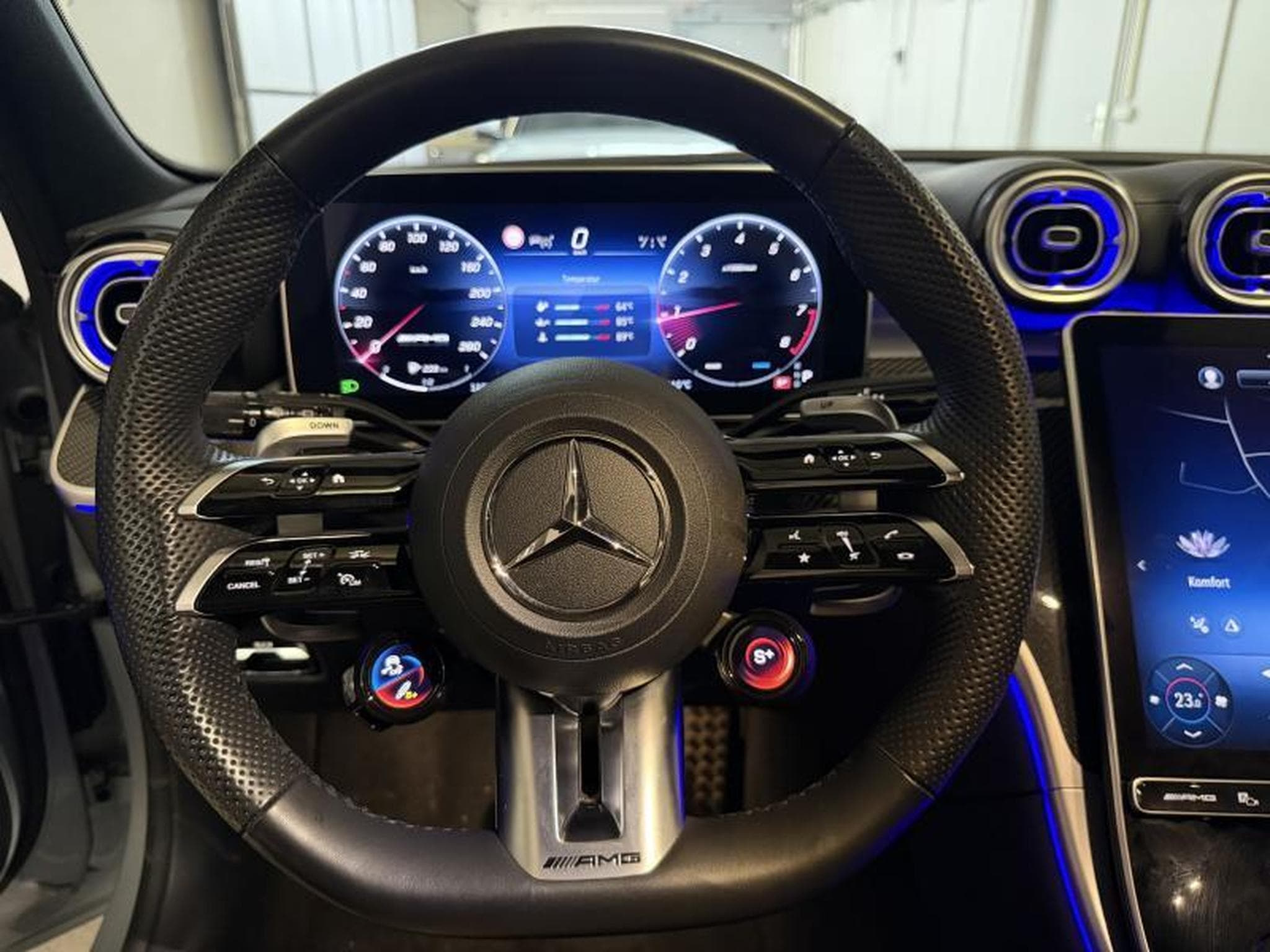 Mercedes C 43 AMG T 4Matic *Akrapovic (2022) - Photo 16