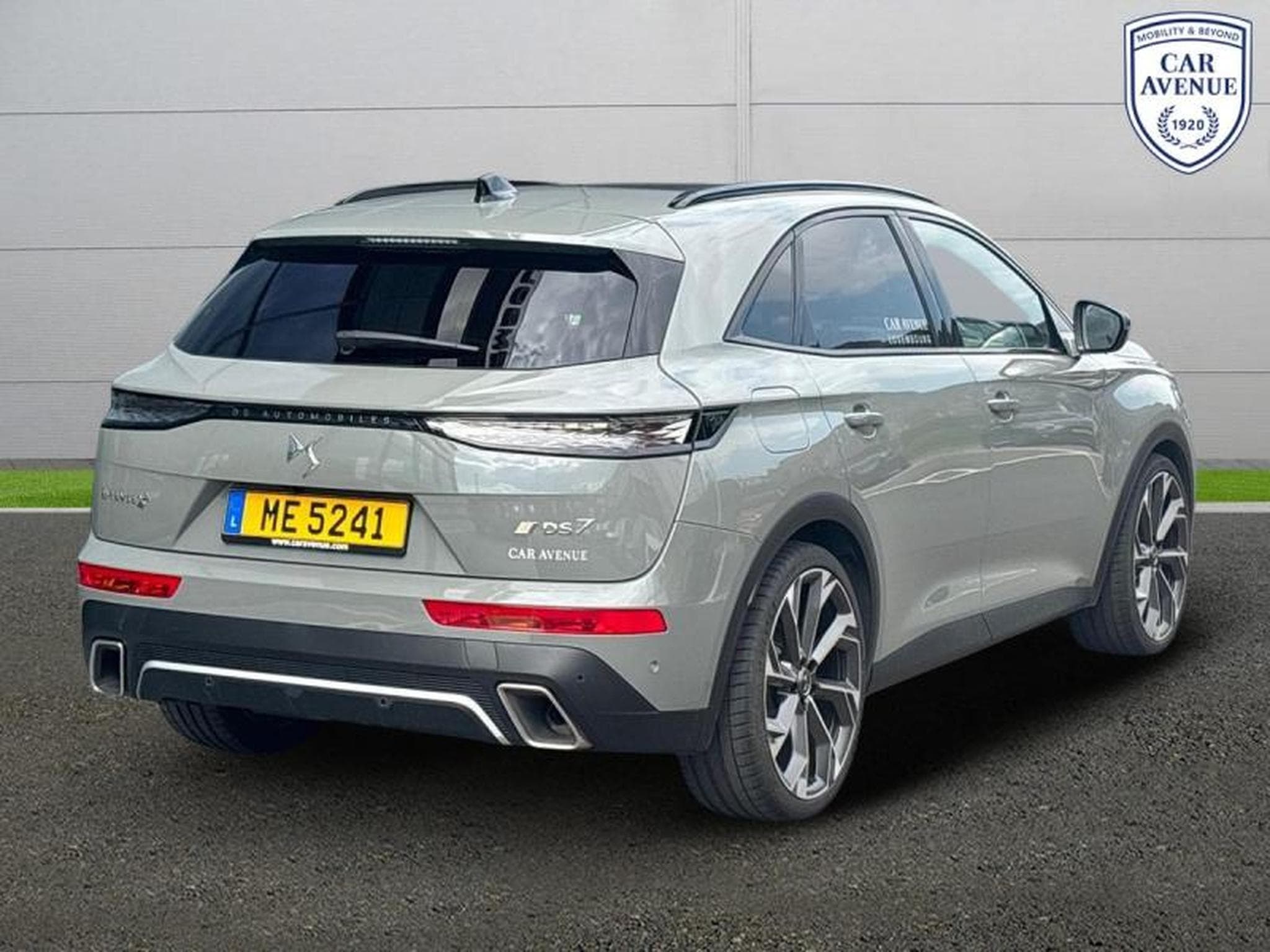 DS Automobiles DS7 E-TENSE 4x4 360ch Opera (2024) - Photo 2