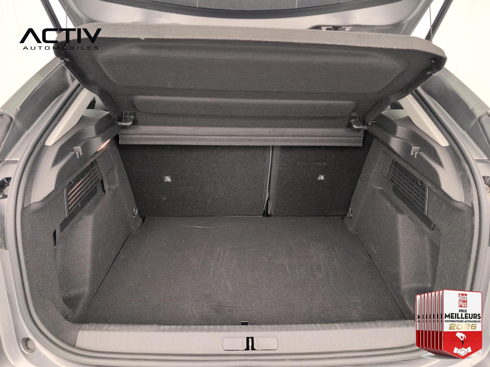 Citroën C4 Hybride 145 ch e-DCS6 Plus (2025) - Foto 11