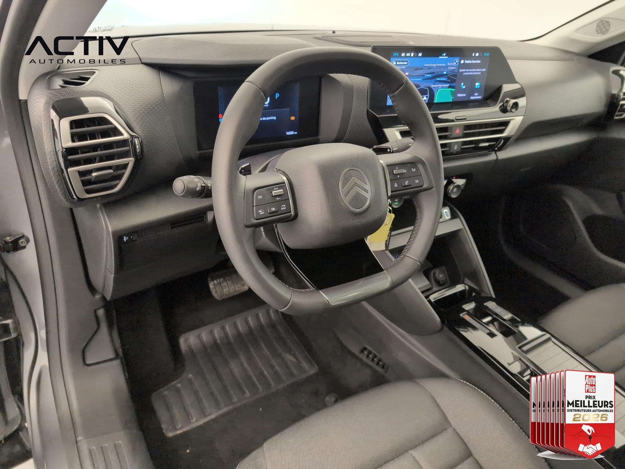 Citroën C4 Hybride 145 ch e-DCS6 Plus (2025) - Foto 15