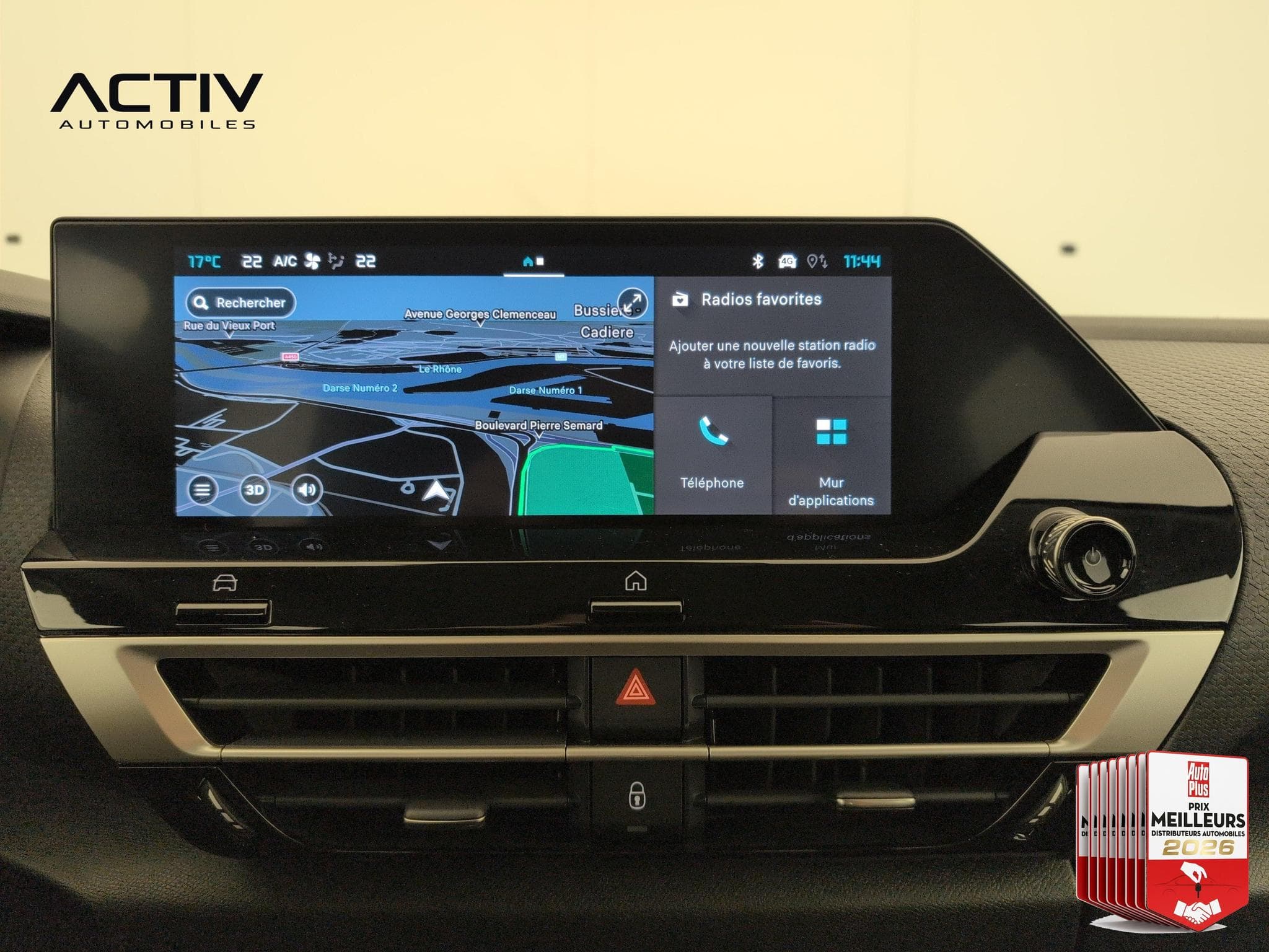 Citroën C4 Hybride 145 ch e-DCS6 Plus (2025) - Foto 17