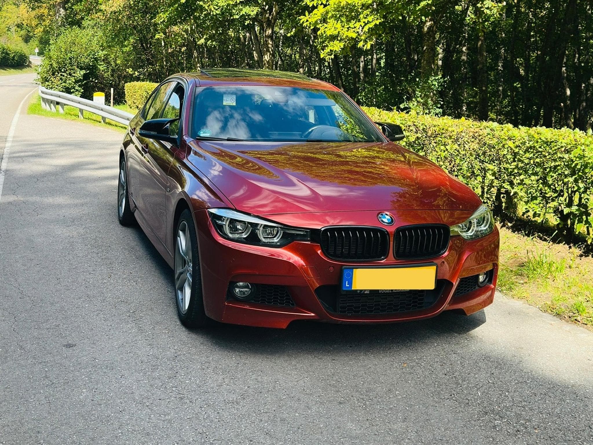 BMW 318 Sport M pack (2018) - Foto 1
