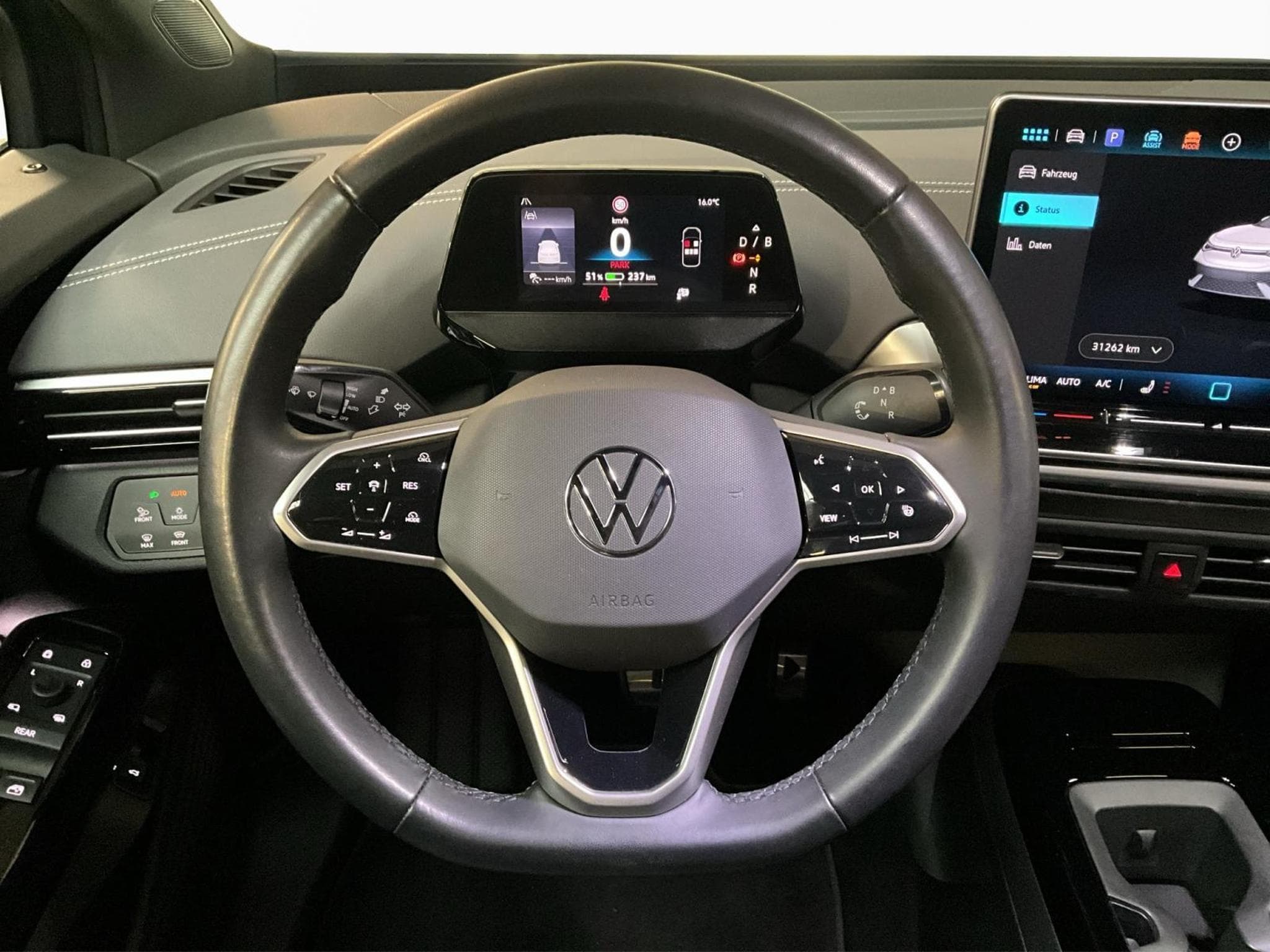 VW ID.5 77kWh+Pro+P.Design+P.Confort+P.Infotainement+P.Select (2025) - Foto 11