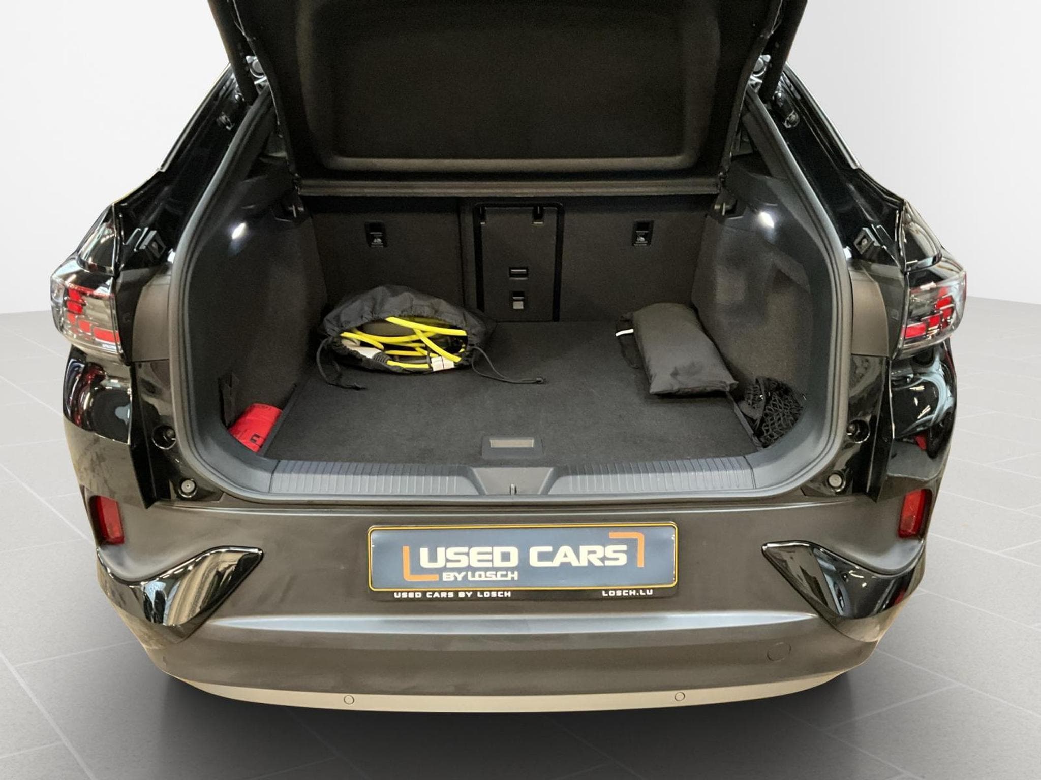 VW ID.5 77kWh+Pro+P.Design+P.Confort+P.Infotainement+P.Select (2025) - Foto 16