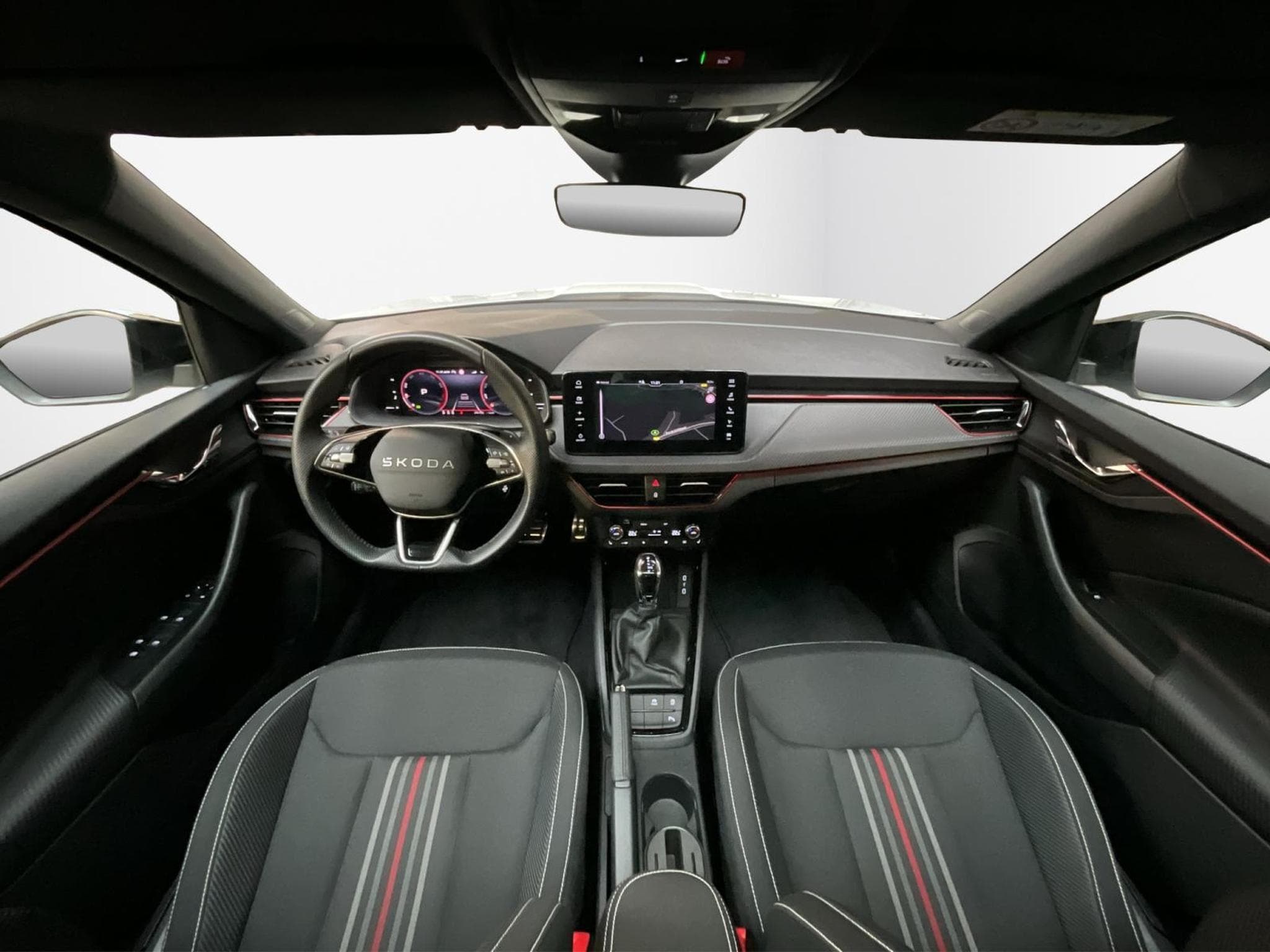 Skoda Kamiq Monte-Carlo+DSG+LED+NAVI+DAB+PANO (2025) - Photo 2